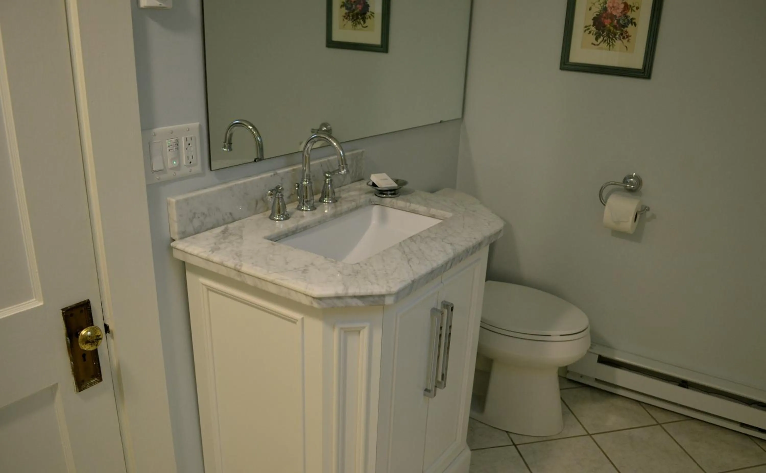 Bathroom in Victoria Inn