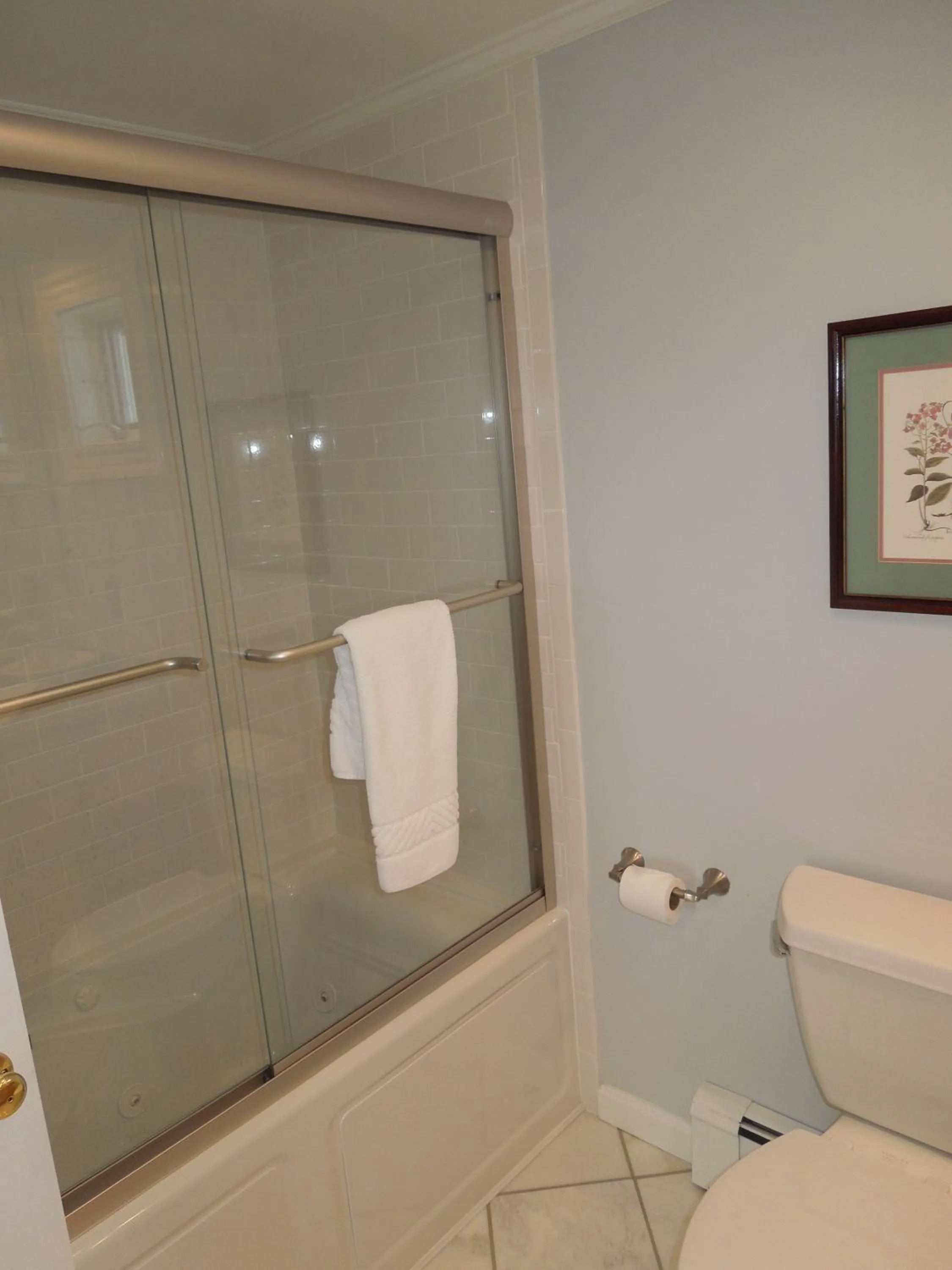 Bathroom in Victoria Inn