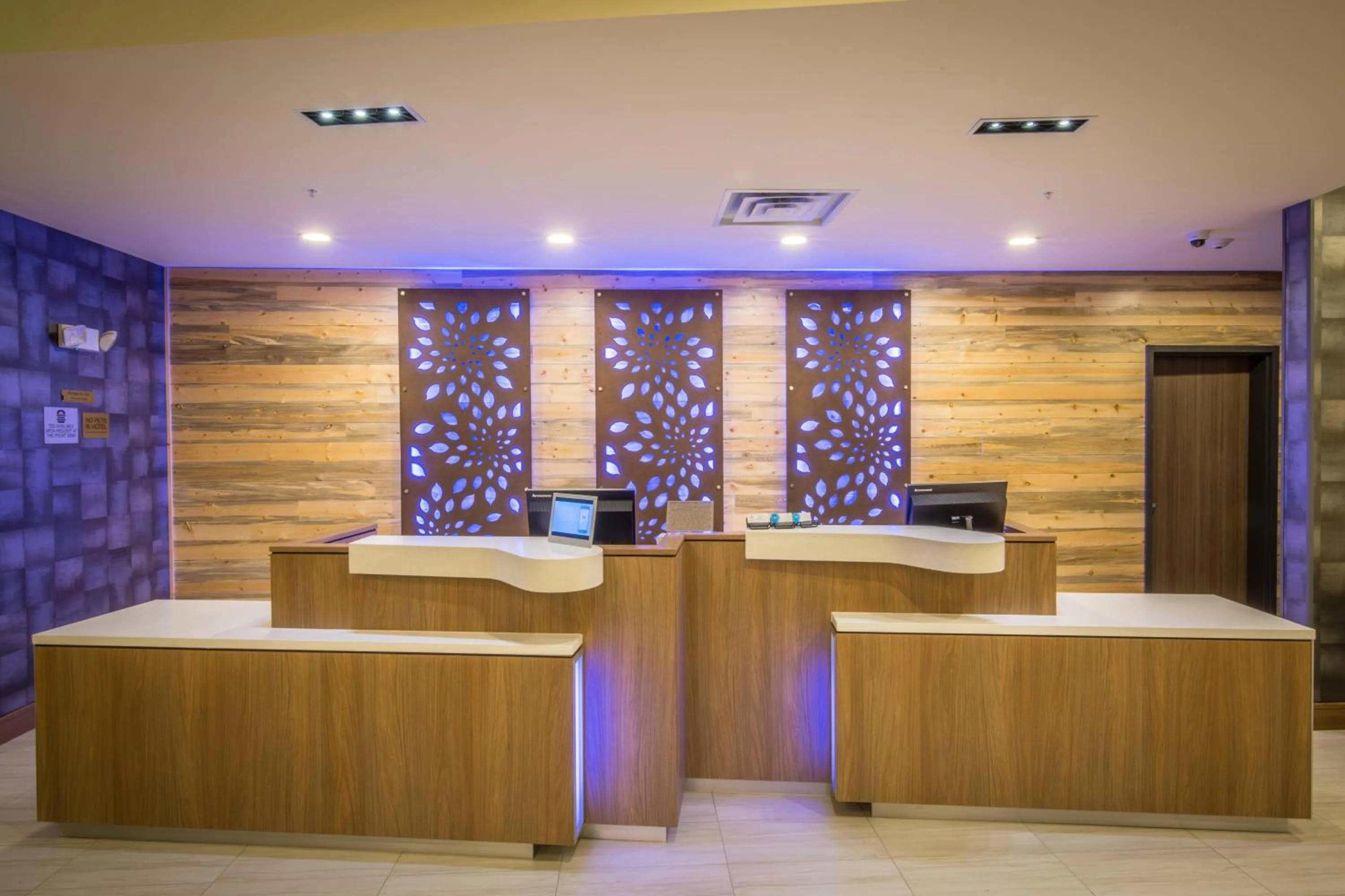 Lobby or reception in Fairfield Inn & Suites by Marriott Denver Downtown