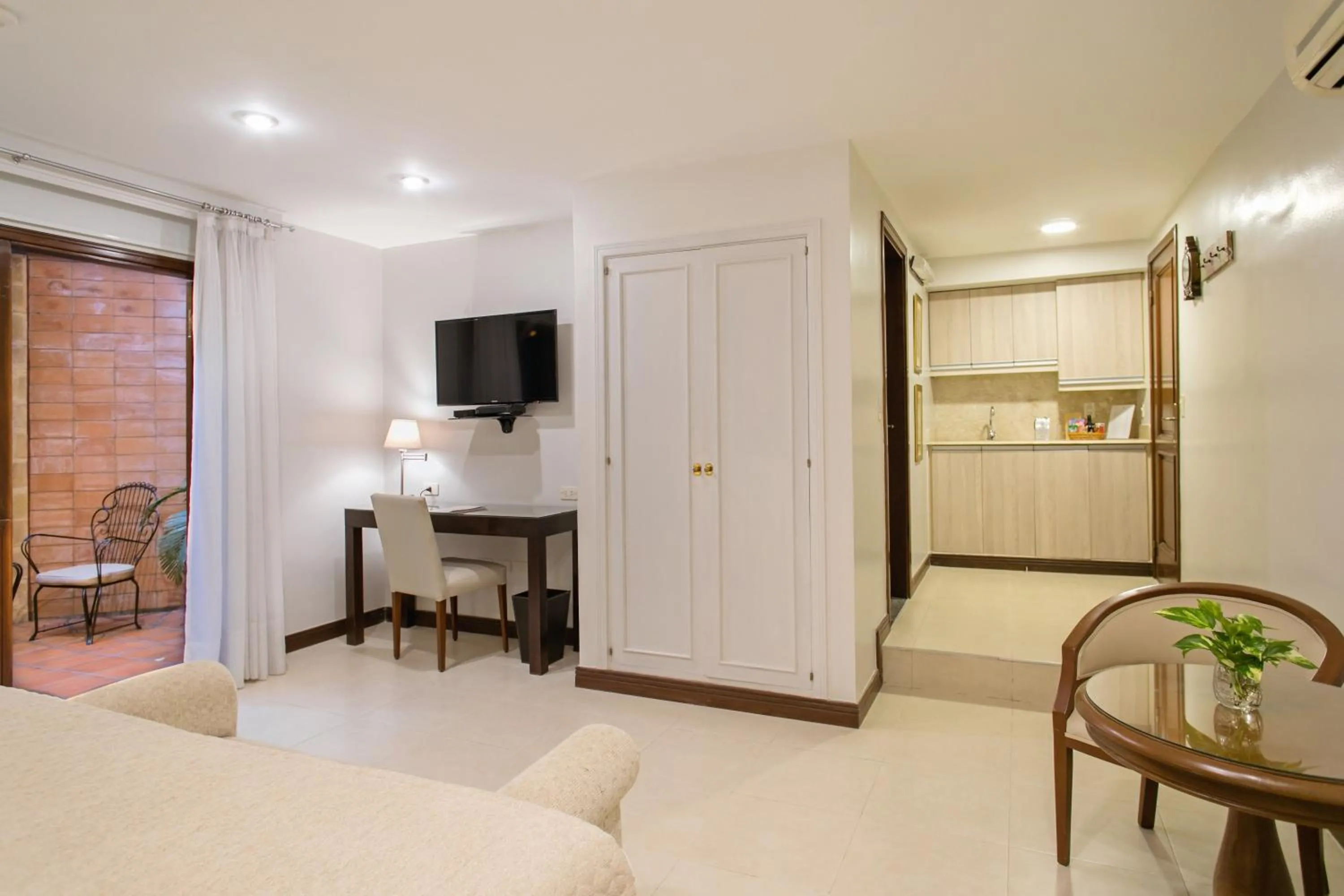 Bed in Las Lomas Casa Hotel