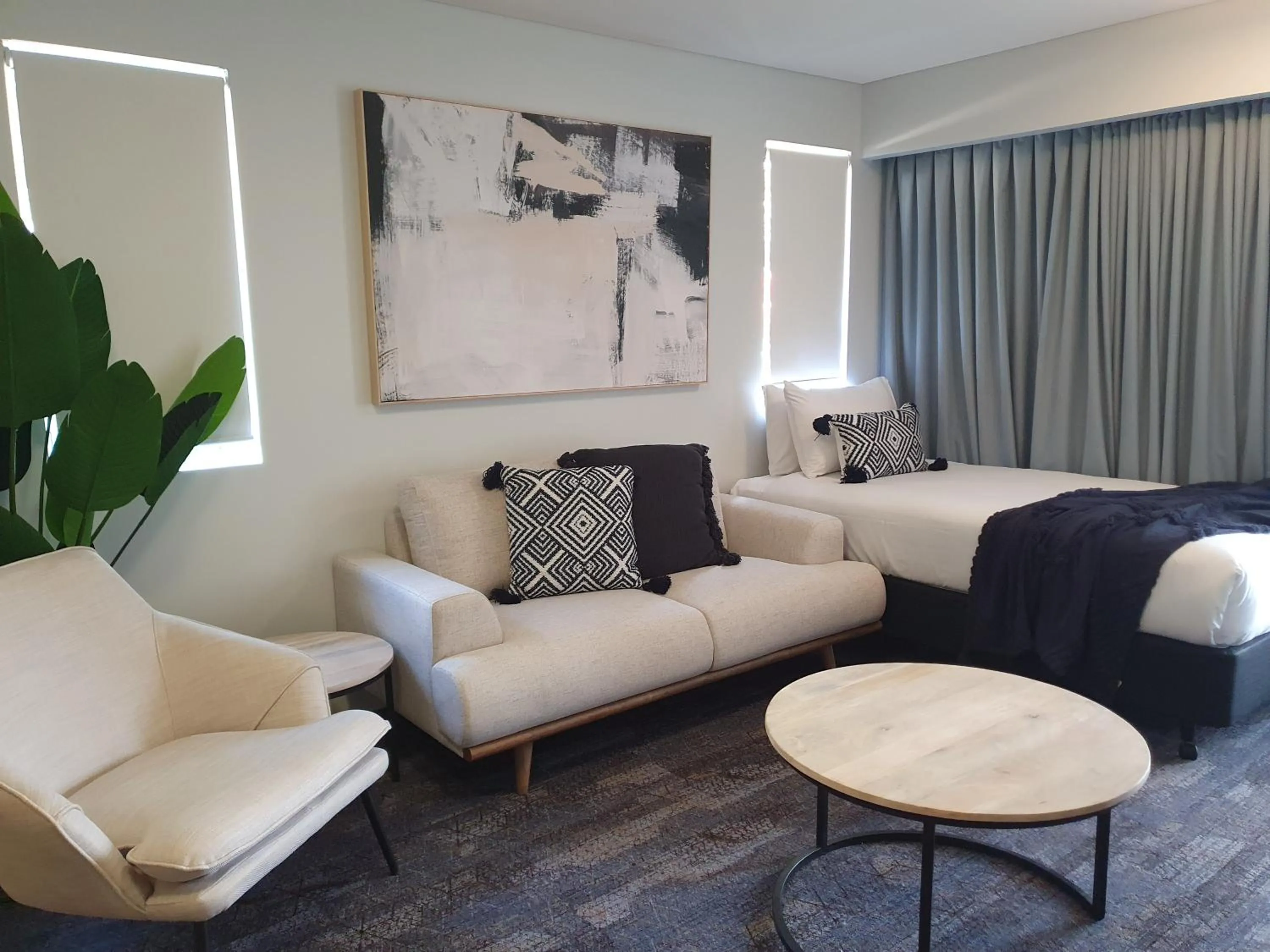 Bed in City Golf Club Motel