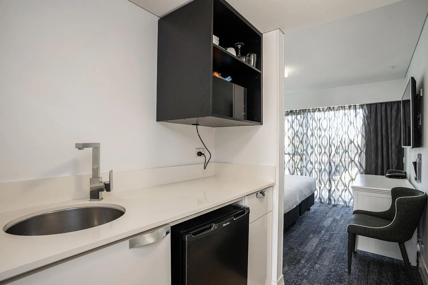 Kitchen or kitchenette in City Golf Club Motel