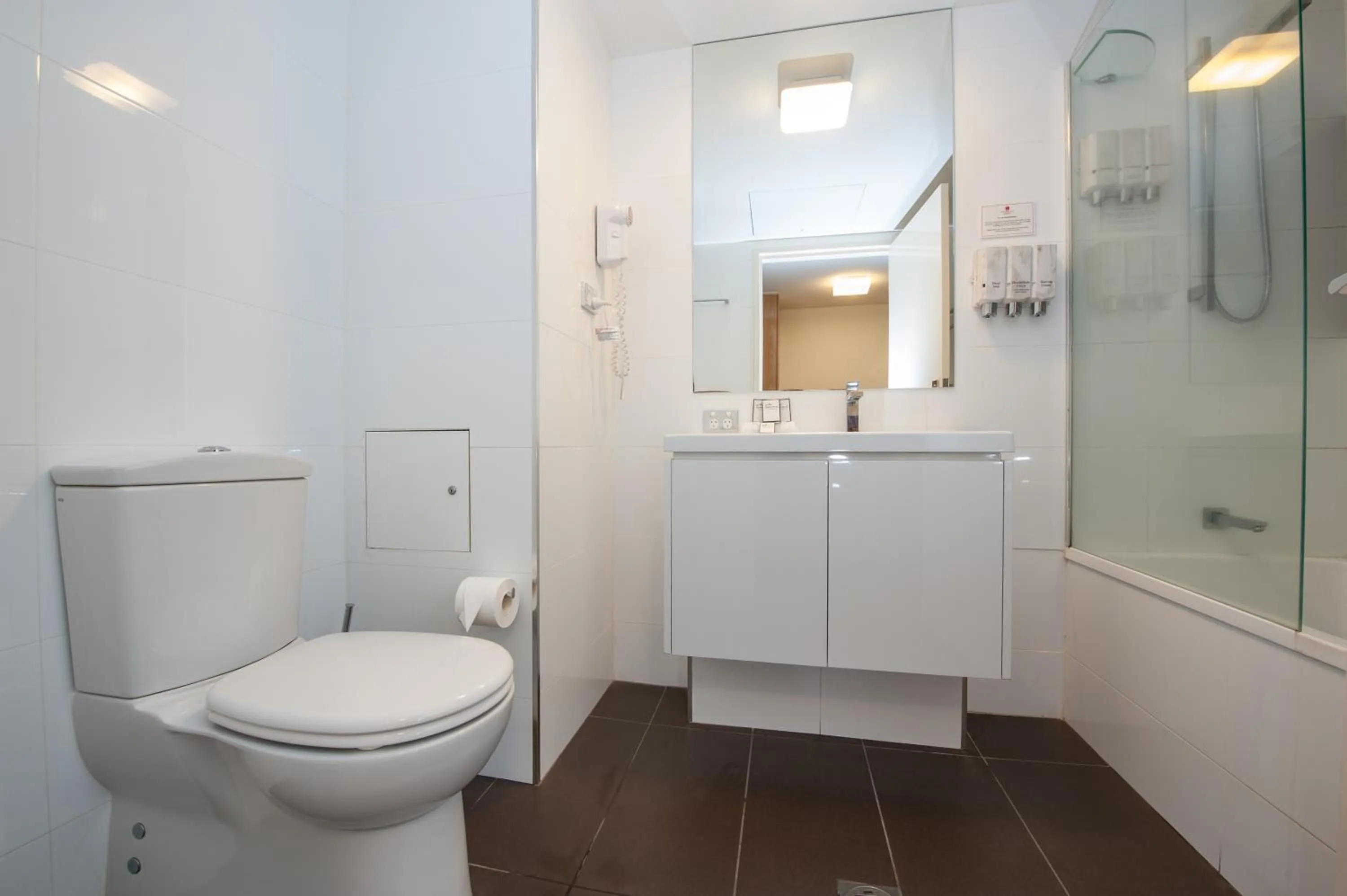 Toilet in City Golf Club Motel