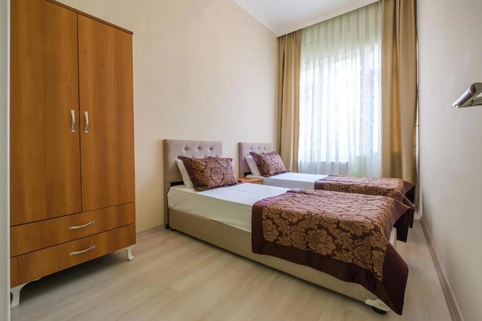 Bed in HagiaSophia Donat Suites