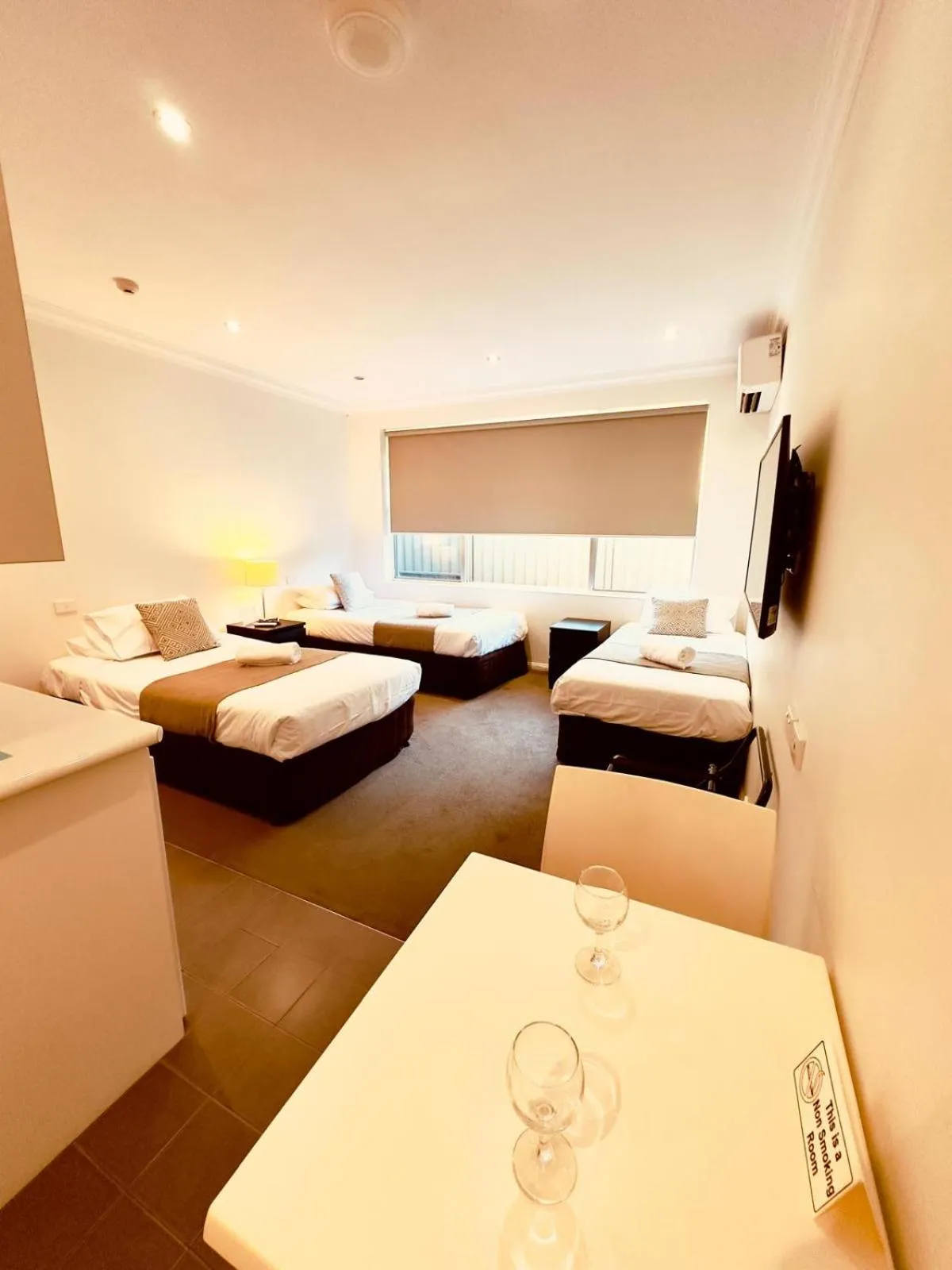 Photo of the whole room, Bed in Merivale Motel