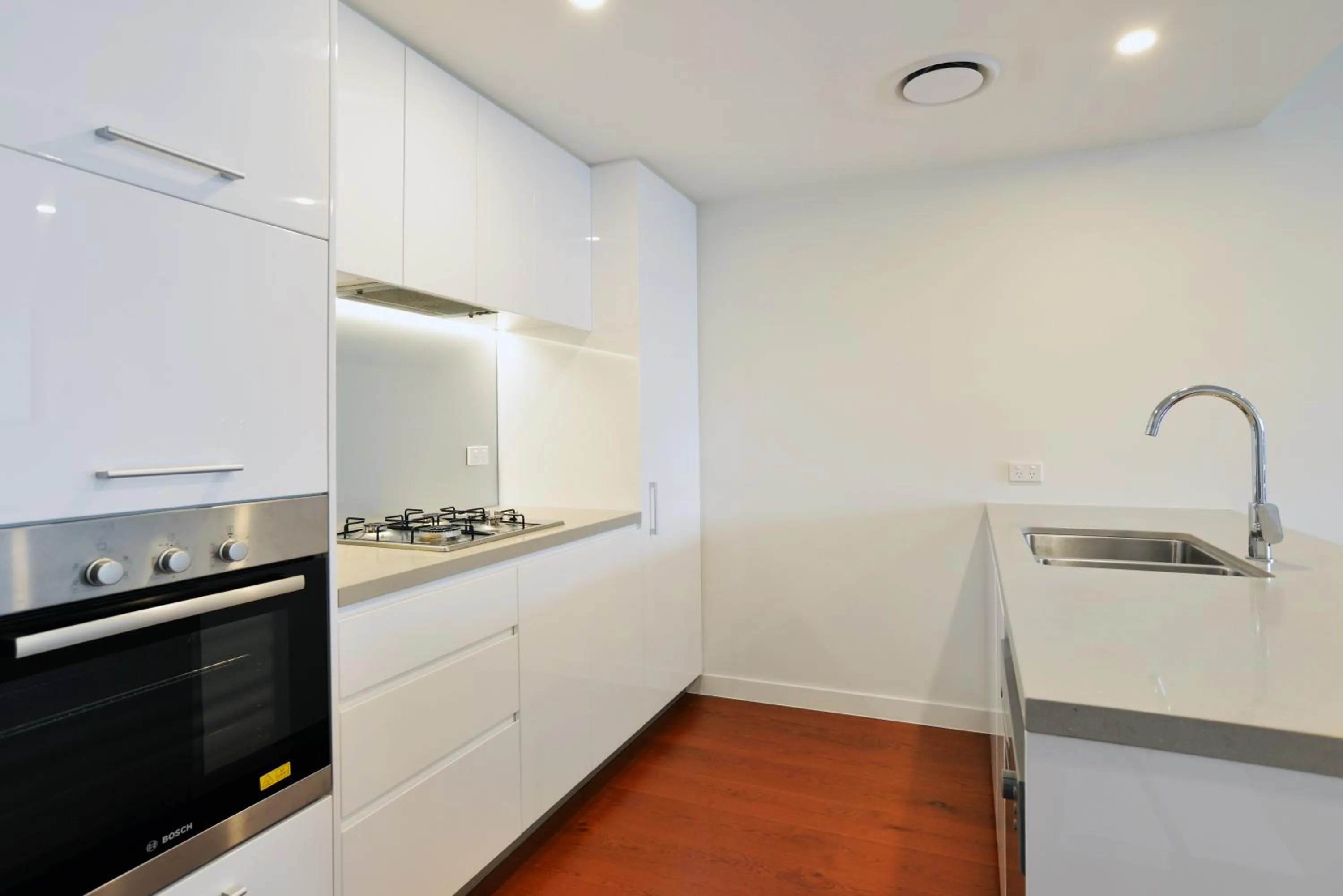 Kitchen or kitchenette in Atlas Apartments by CLLIX