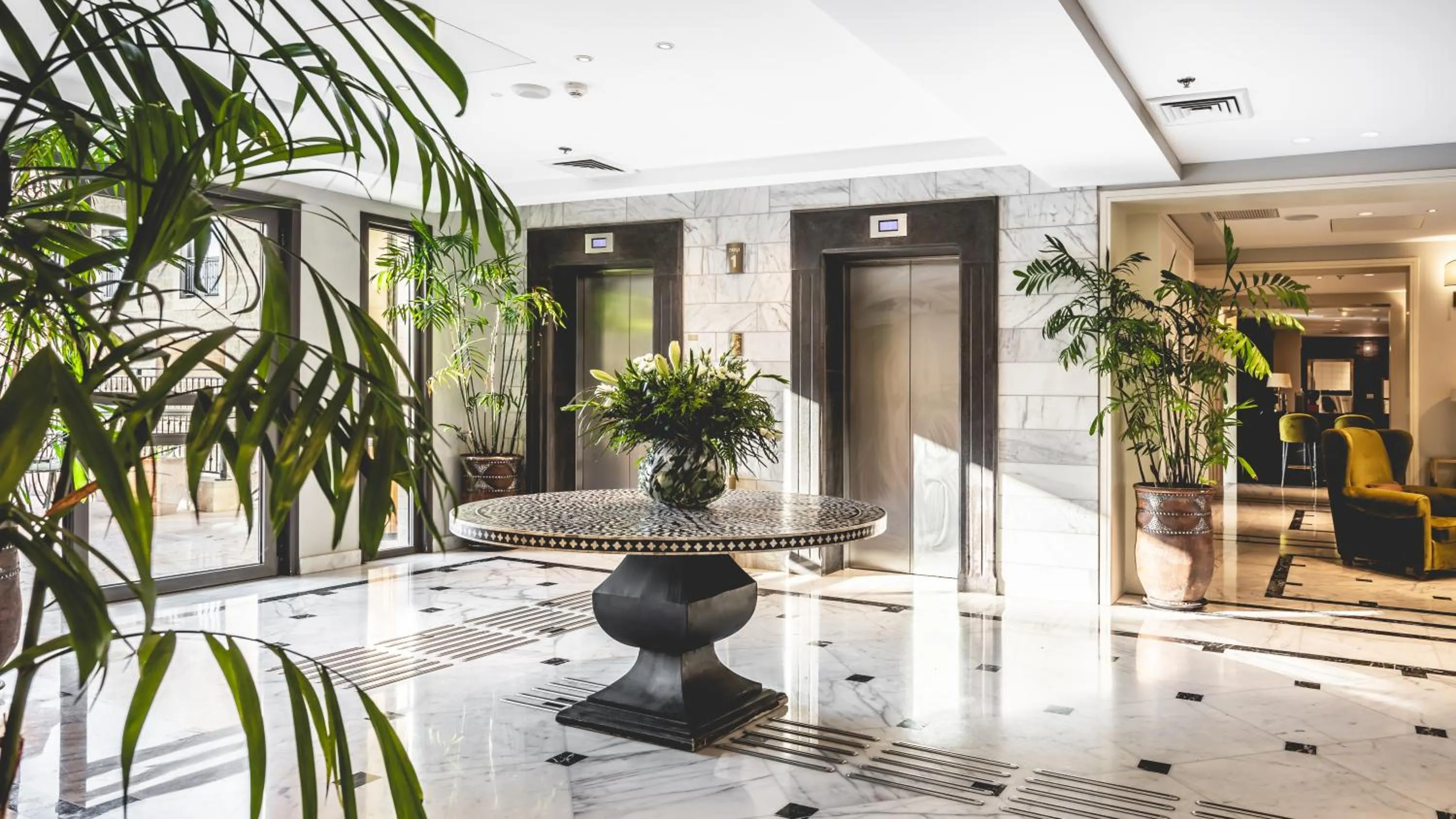 Lobby or reception in Edmond Luxury Hotel & Spa