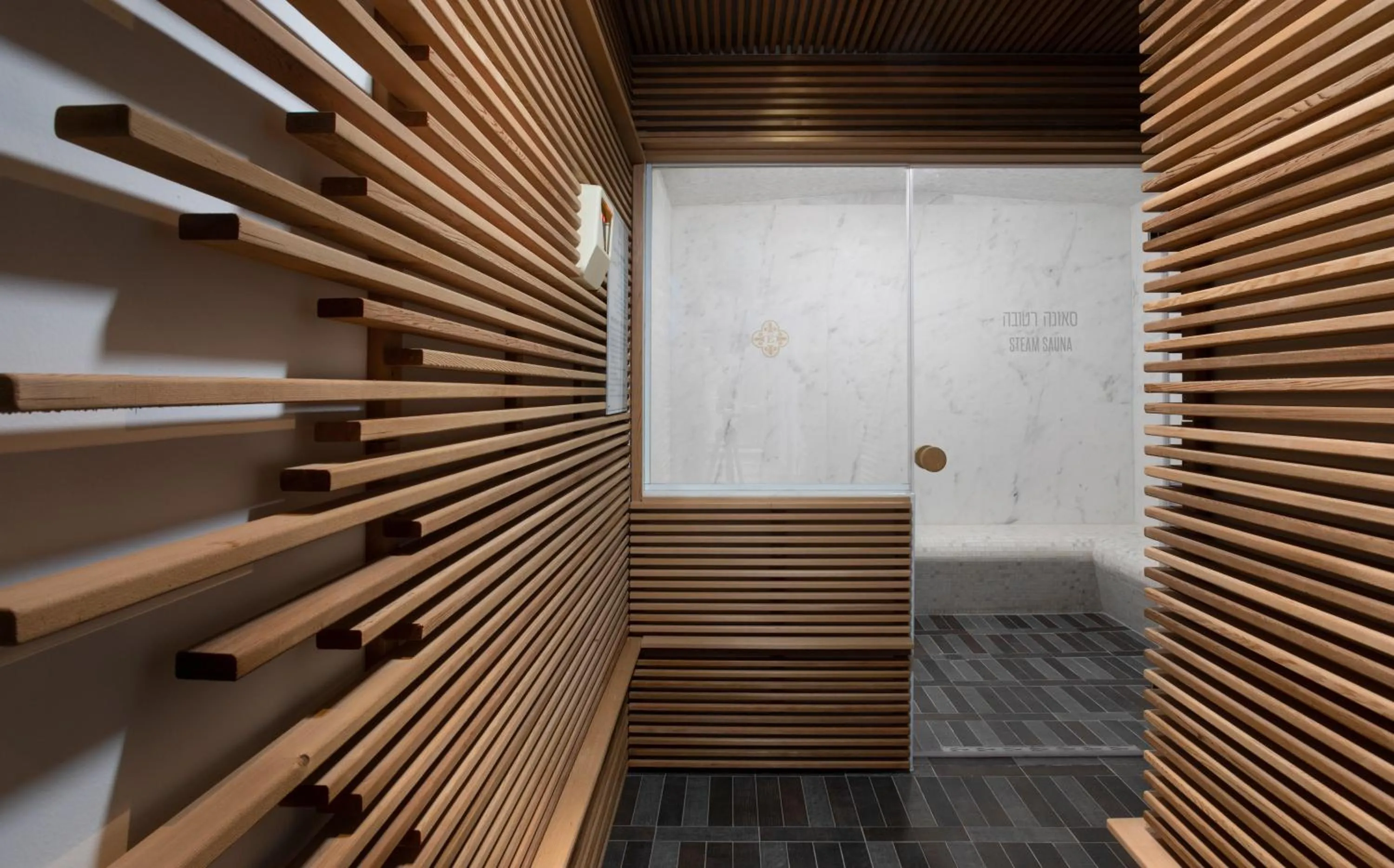 Sauna in Edmond Luxury Hotel & Spa