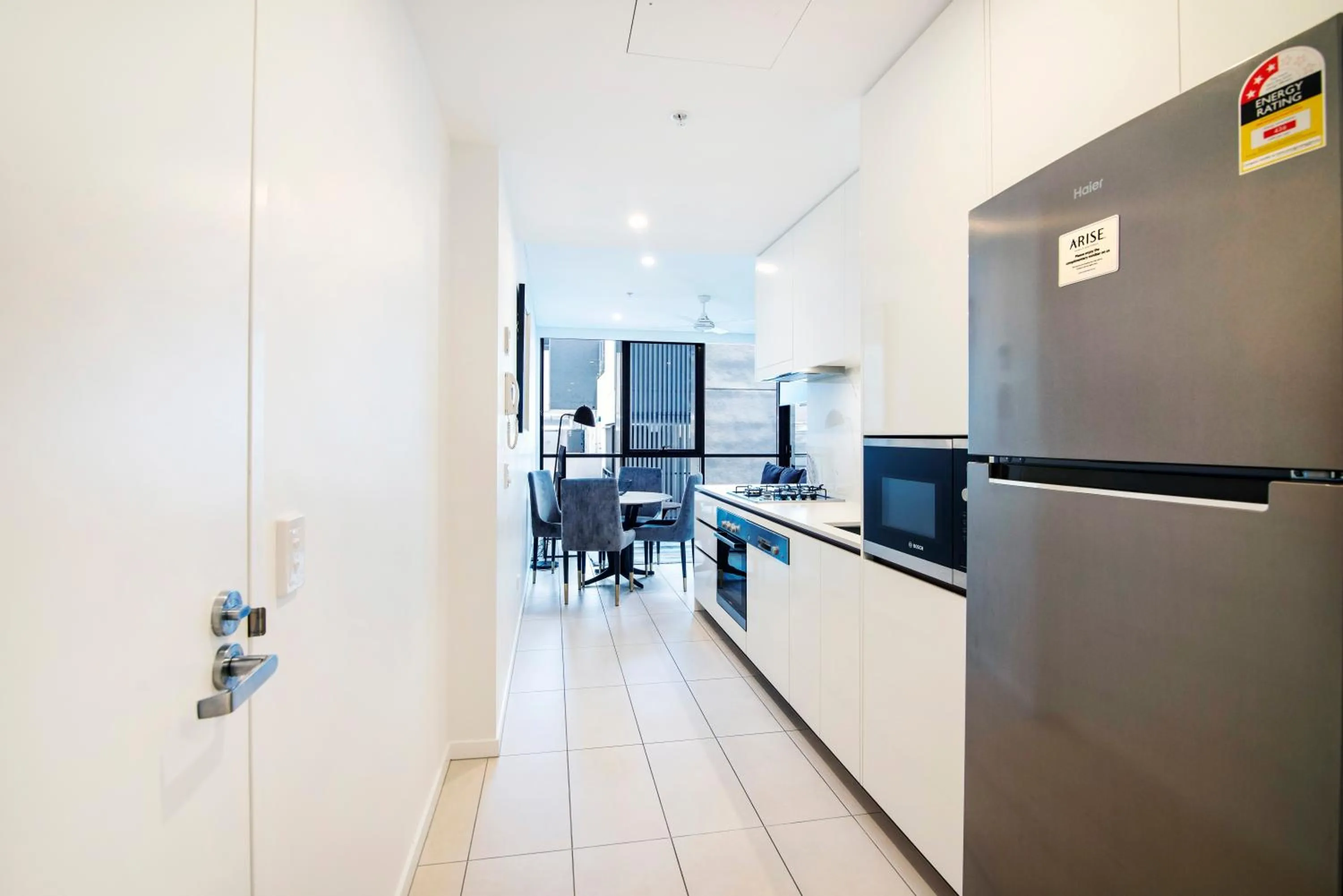 Kitchen or kitchenette in Hope Street Apartments by CLLIX