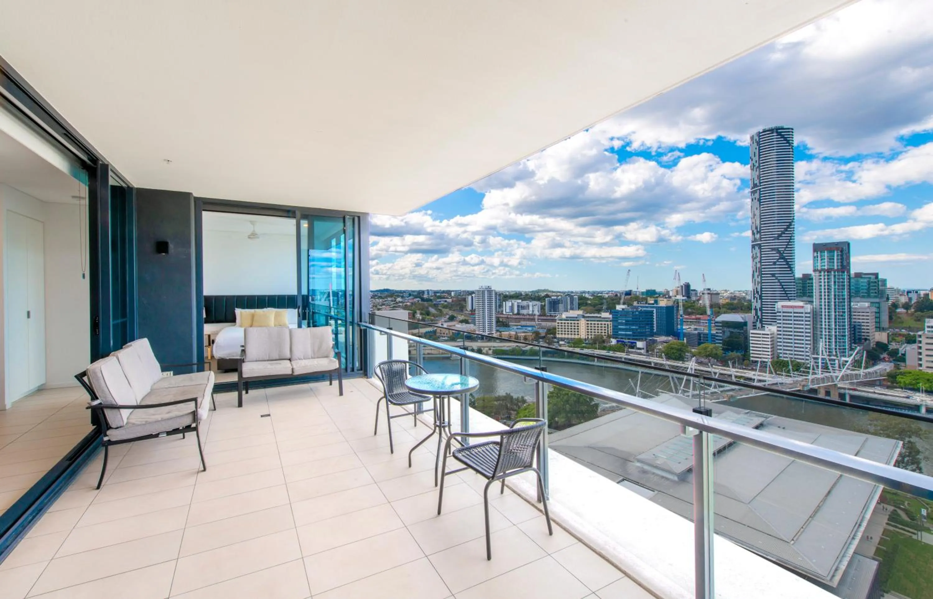 Day in Hope Street Apartments by CLLIX