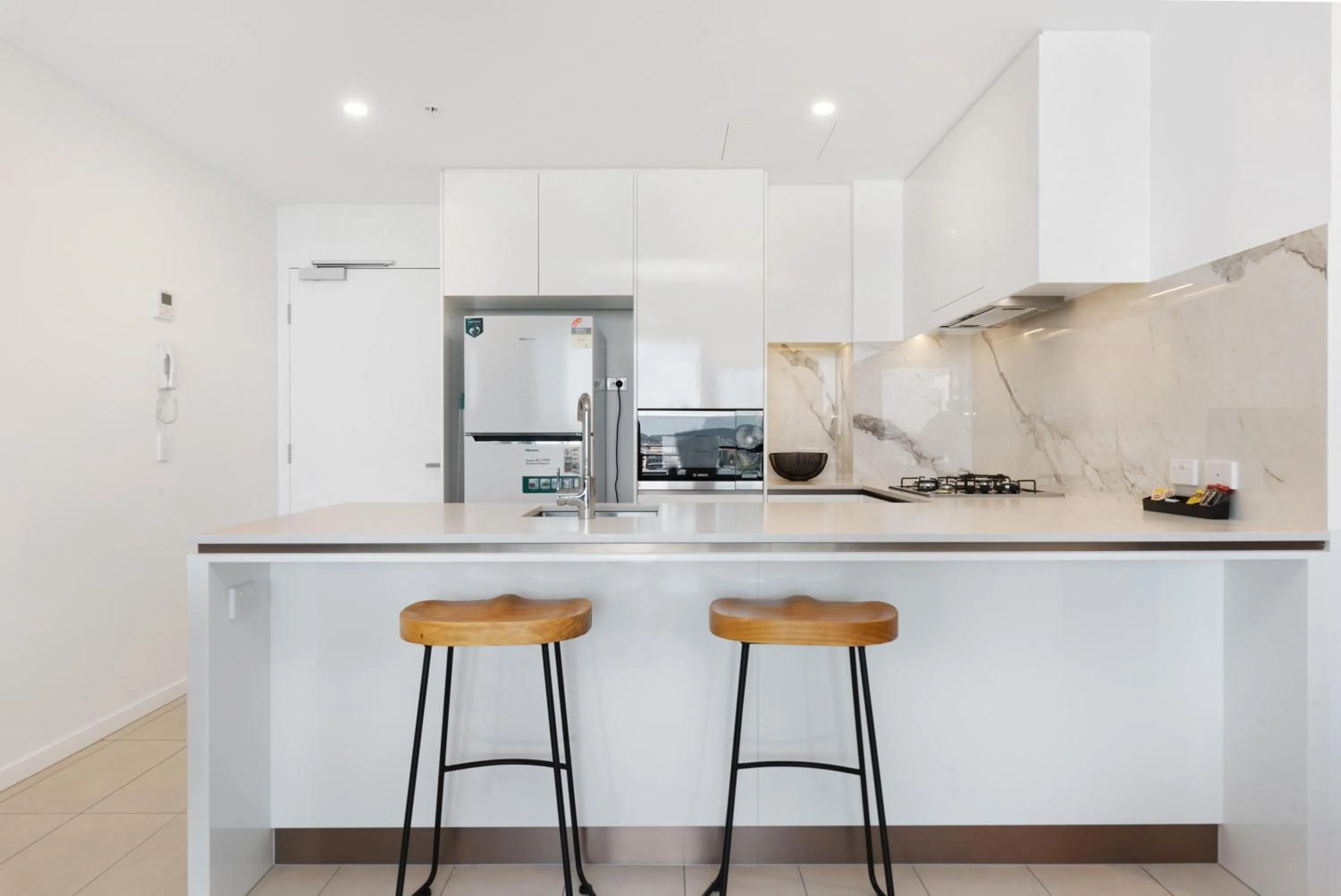 Kitchen or kitchenette in Hope Street Apartments by CLLIX