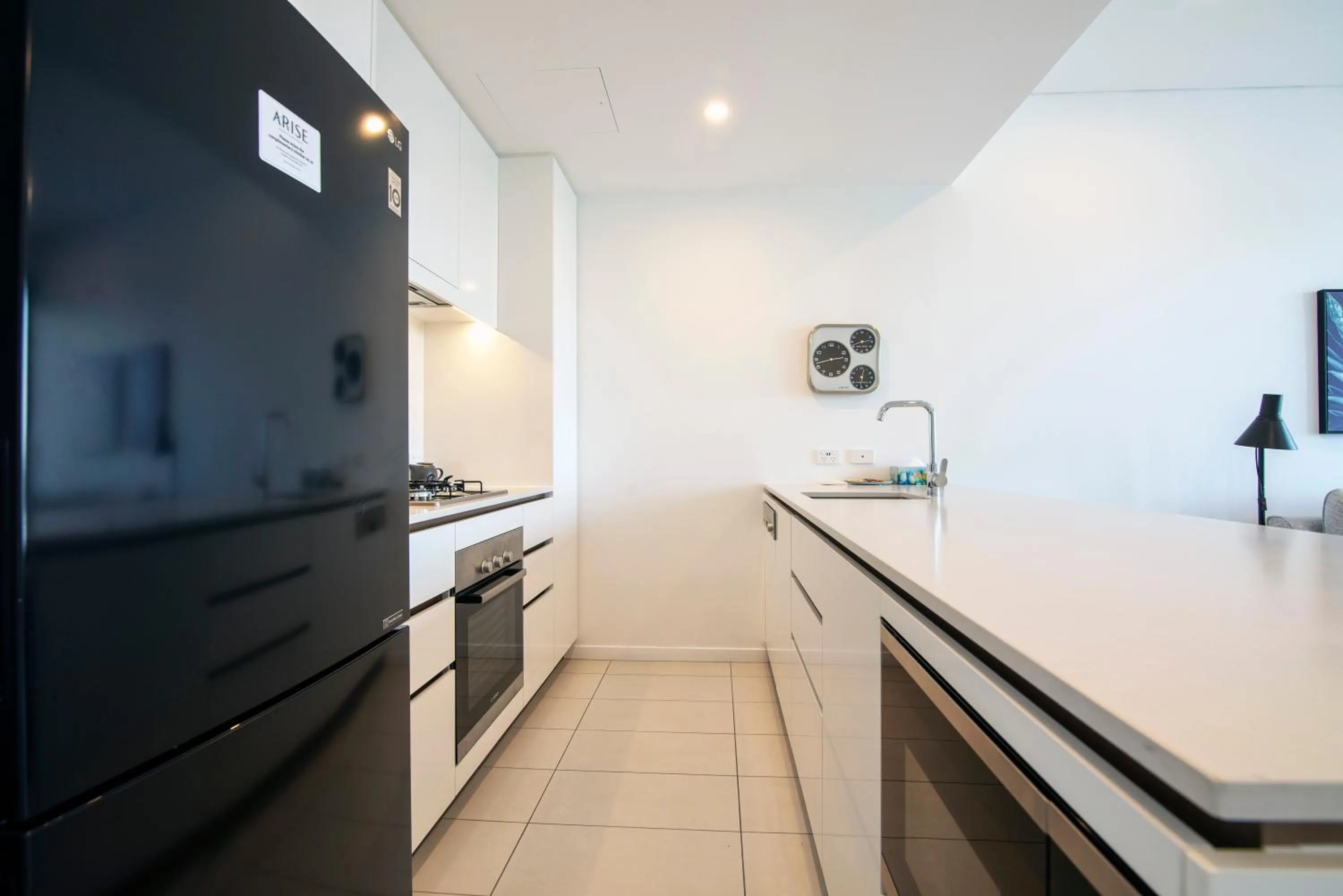 Kitchen or kitchenette in Hope Street Apartments by CLLIX