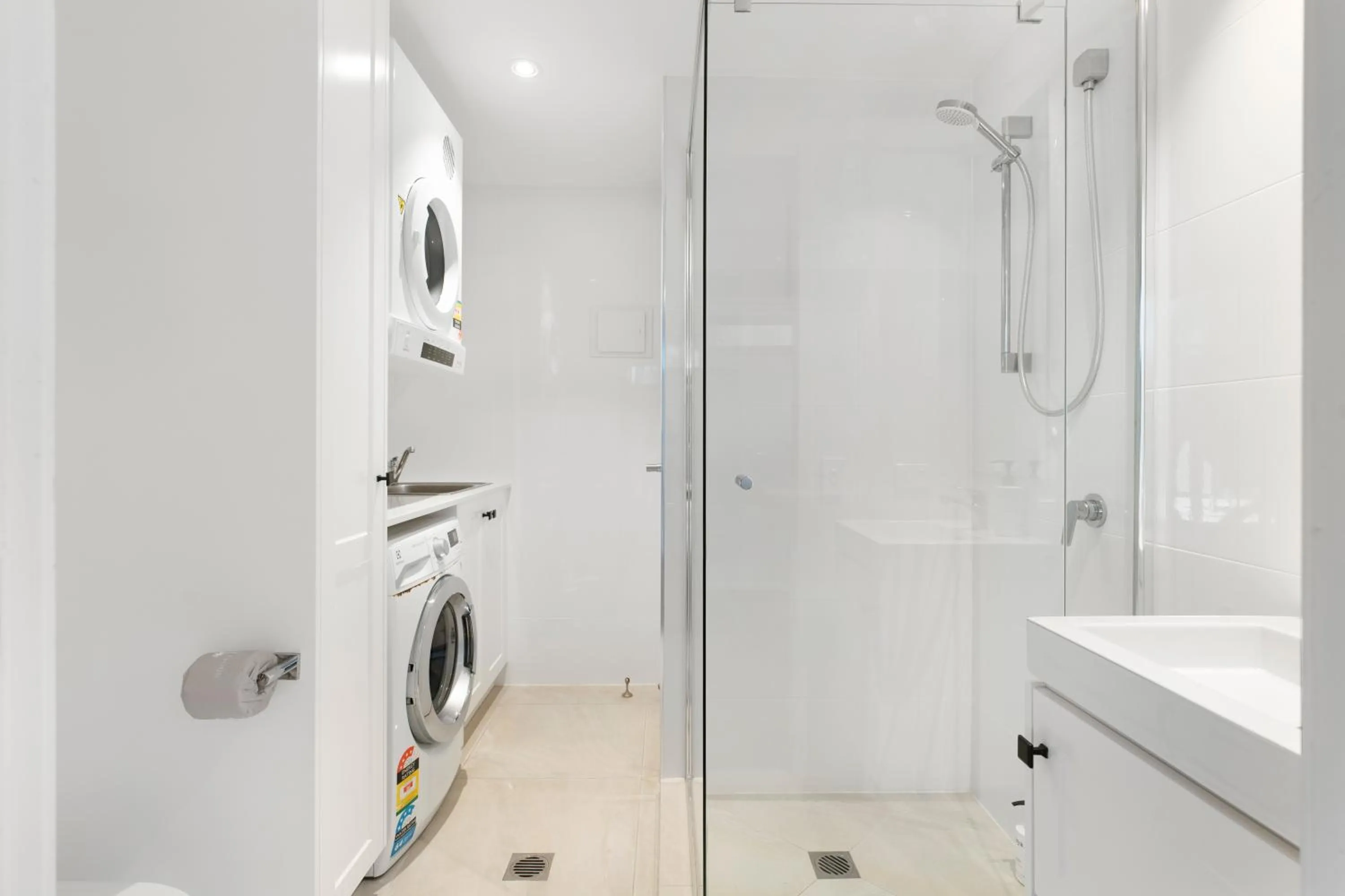 Shower in The Hastings Beach Houses