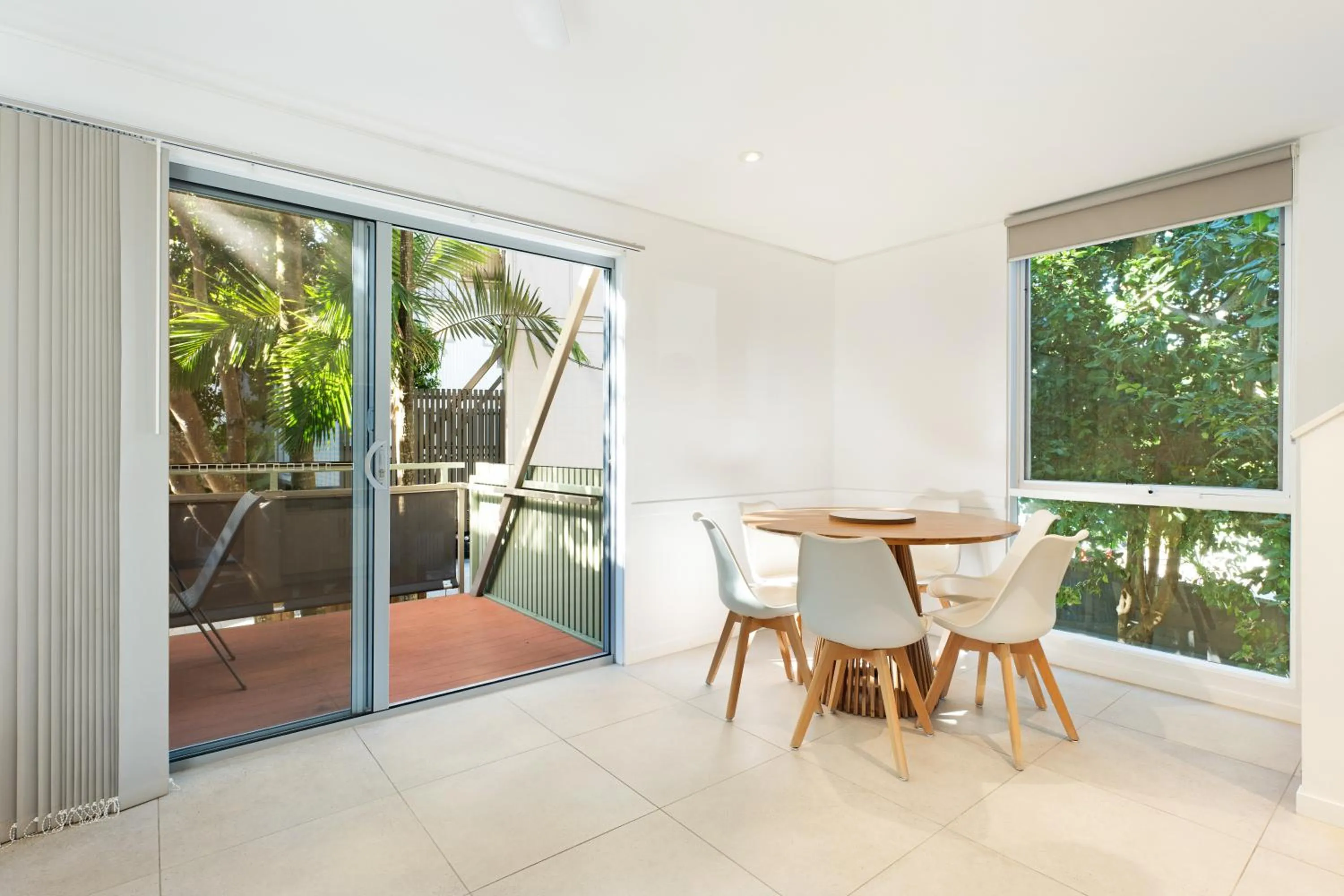 Dining area in The Hastings Beach Houses