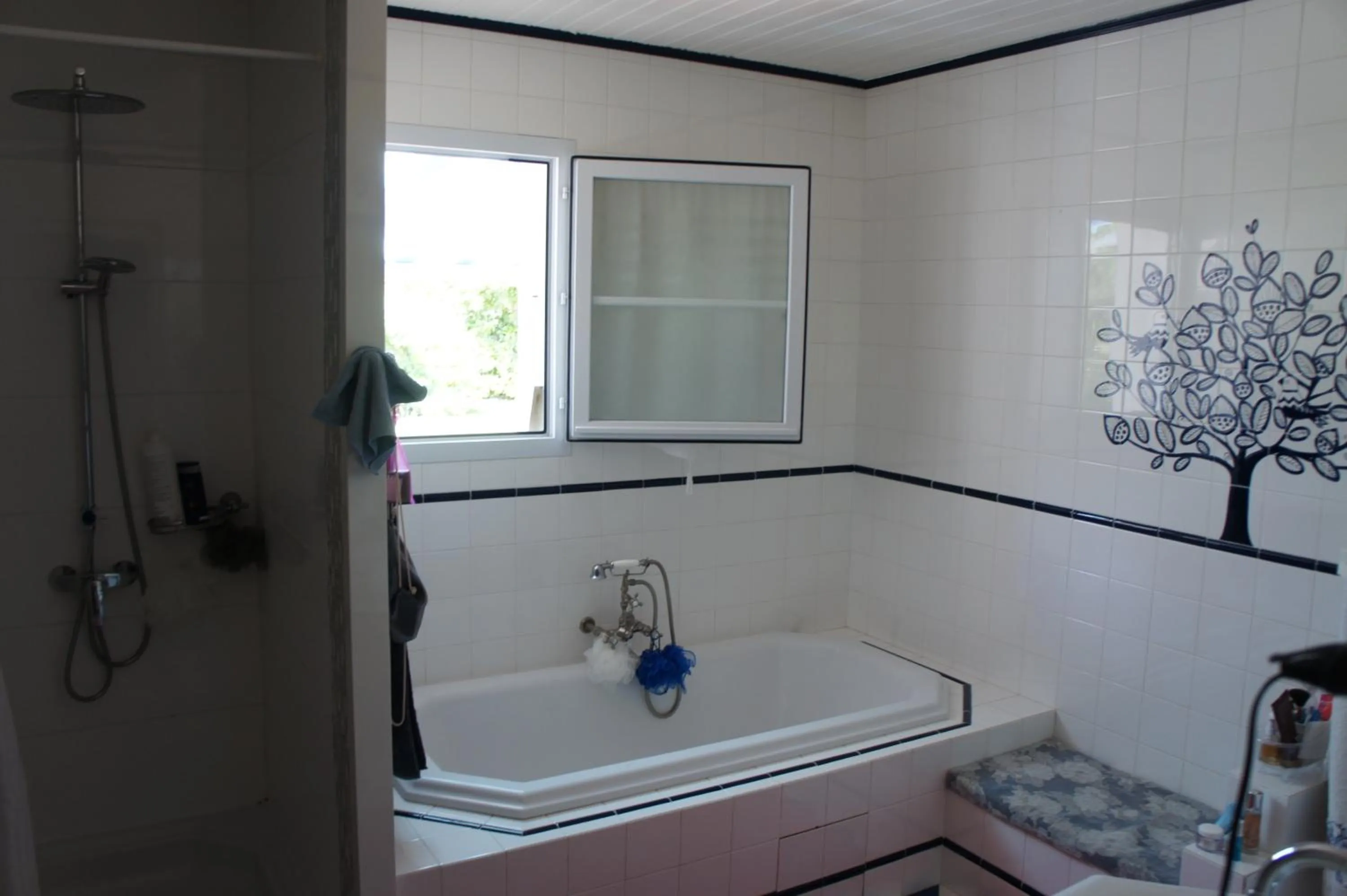 Bathroom in Entre Terre et Mer