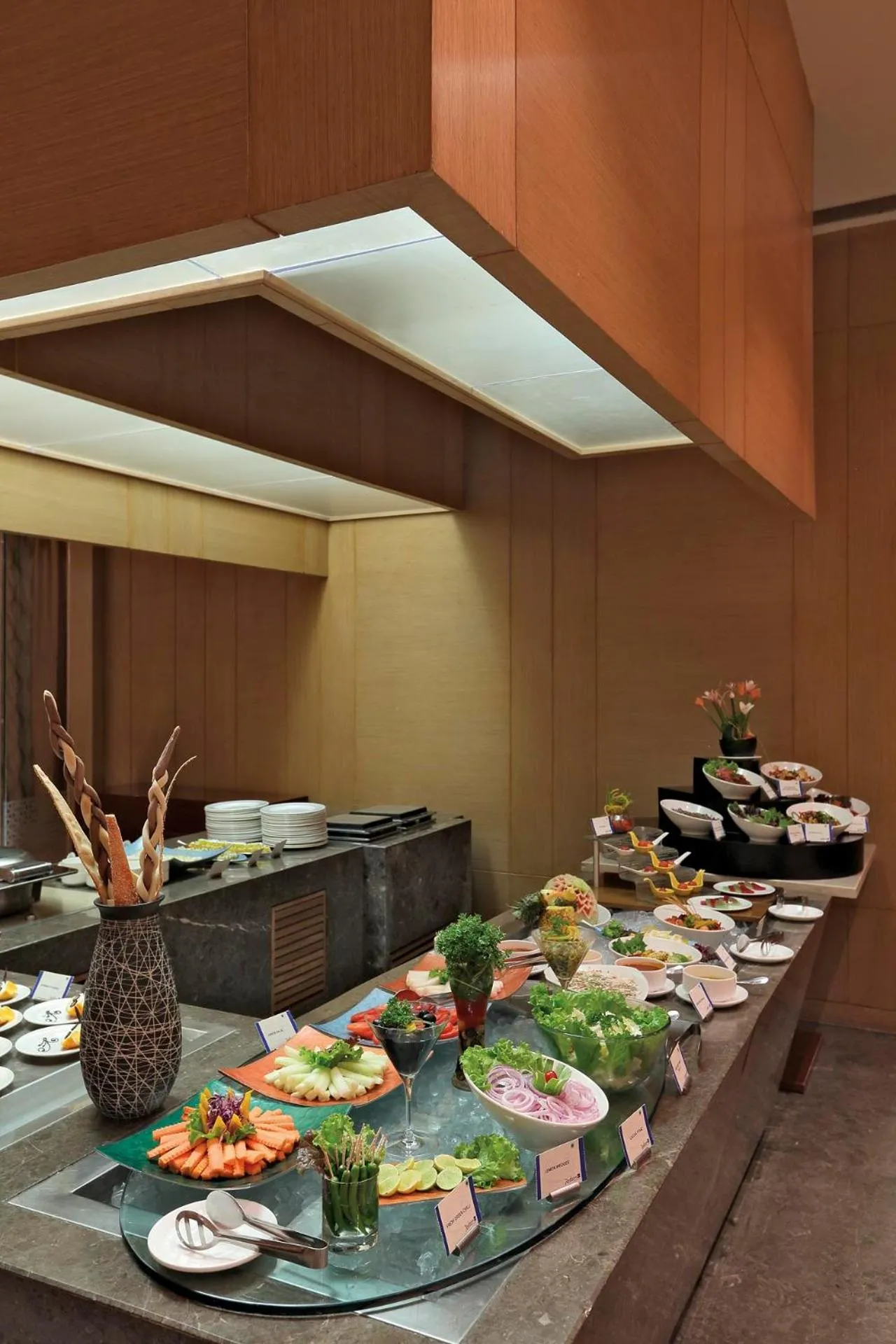 Restaurant/places to eat in Yashail Hotel Haridwar