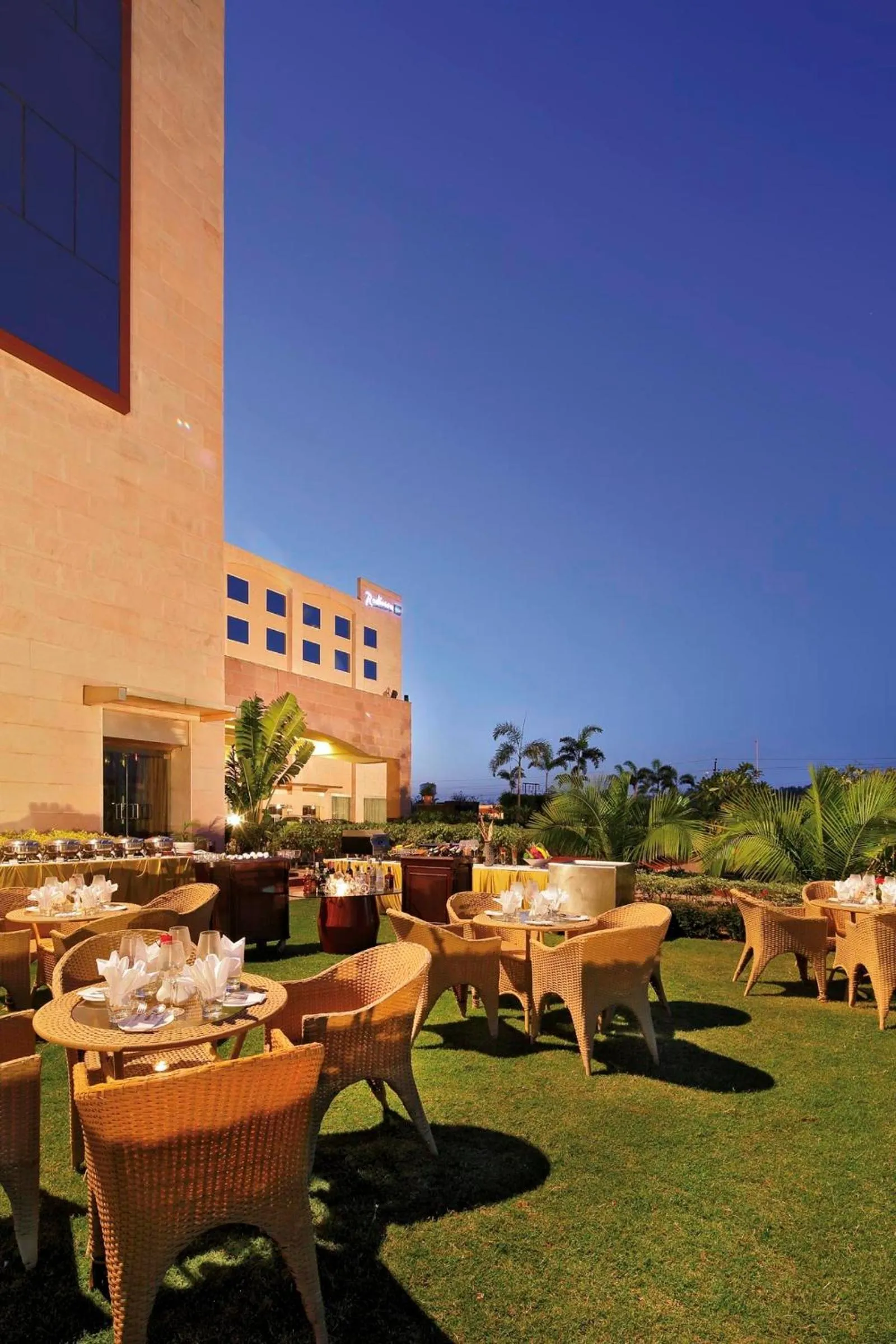 Restaurant/places to eat in Yashail Hotel Haridwar