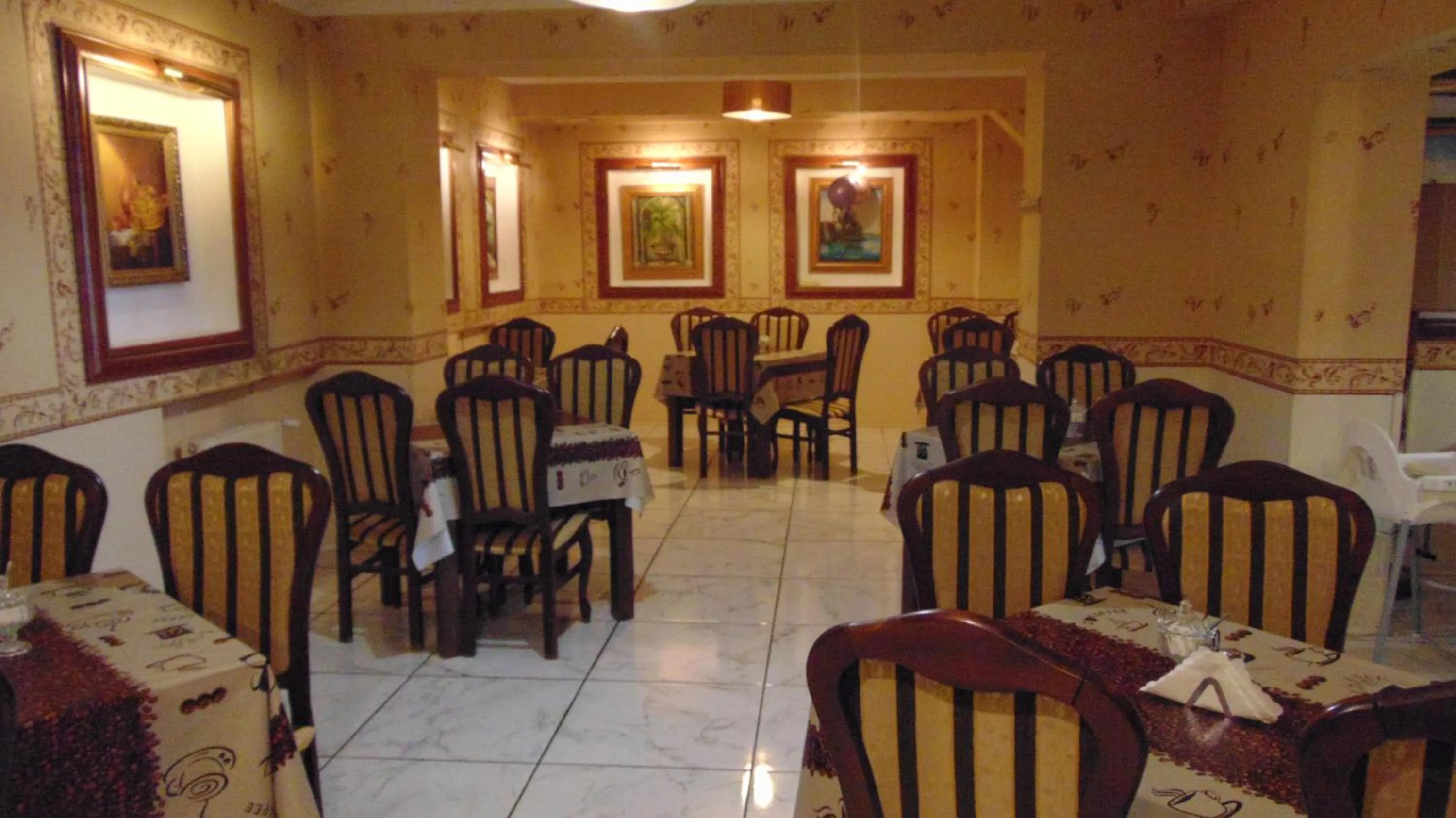 Breakfast in Hotel Zbyszko