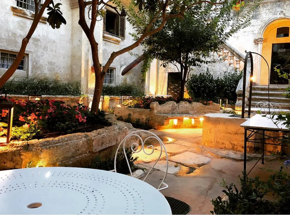 Property building in Il Giardino Della Regina