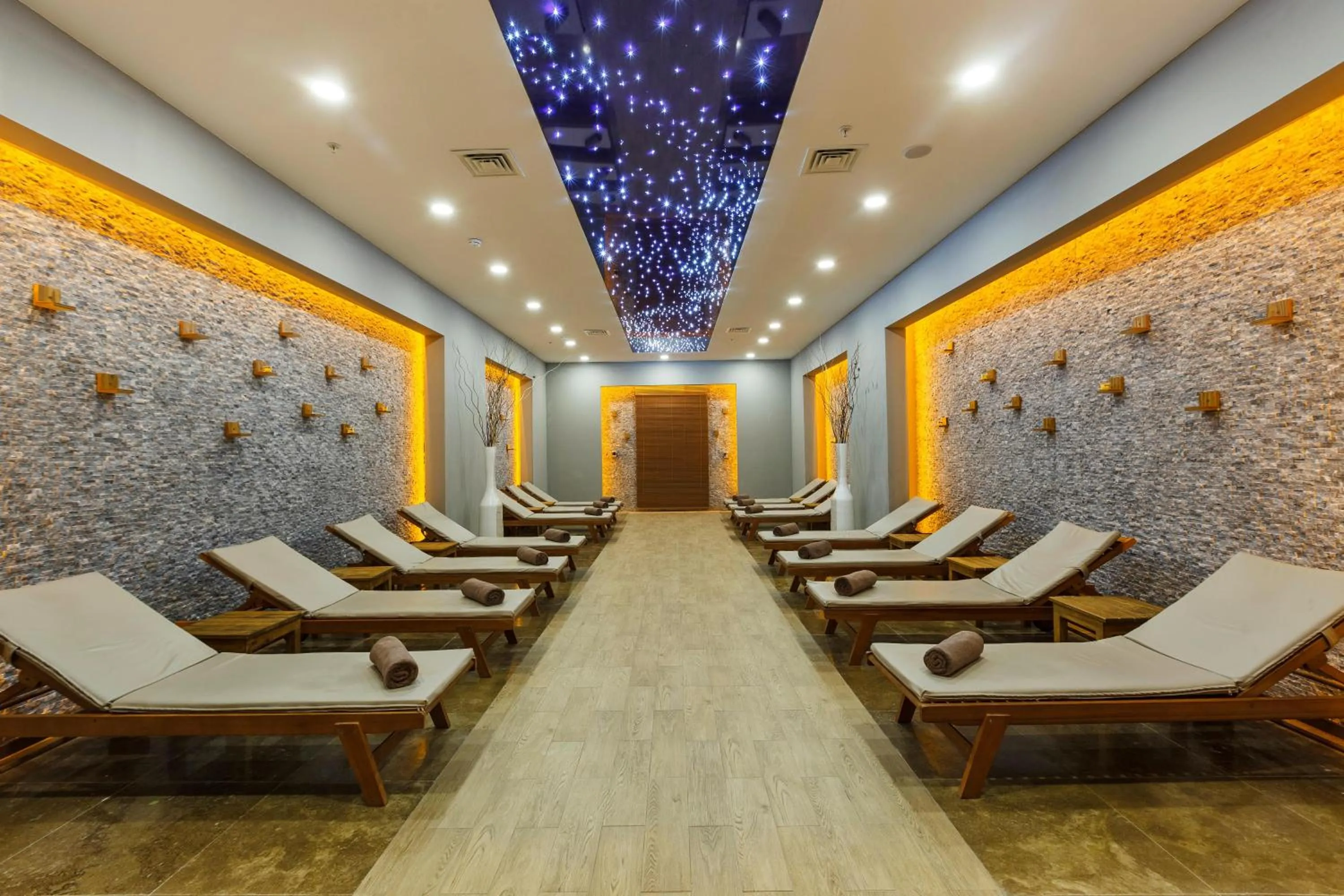 Lobby or reception in Sherwood Exclusive Lara