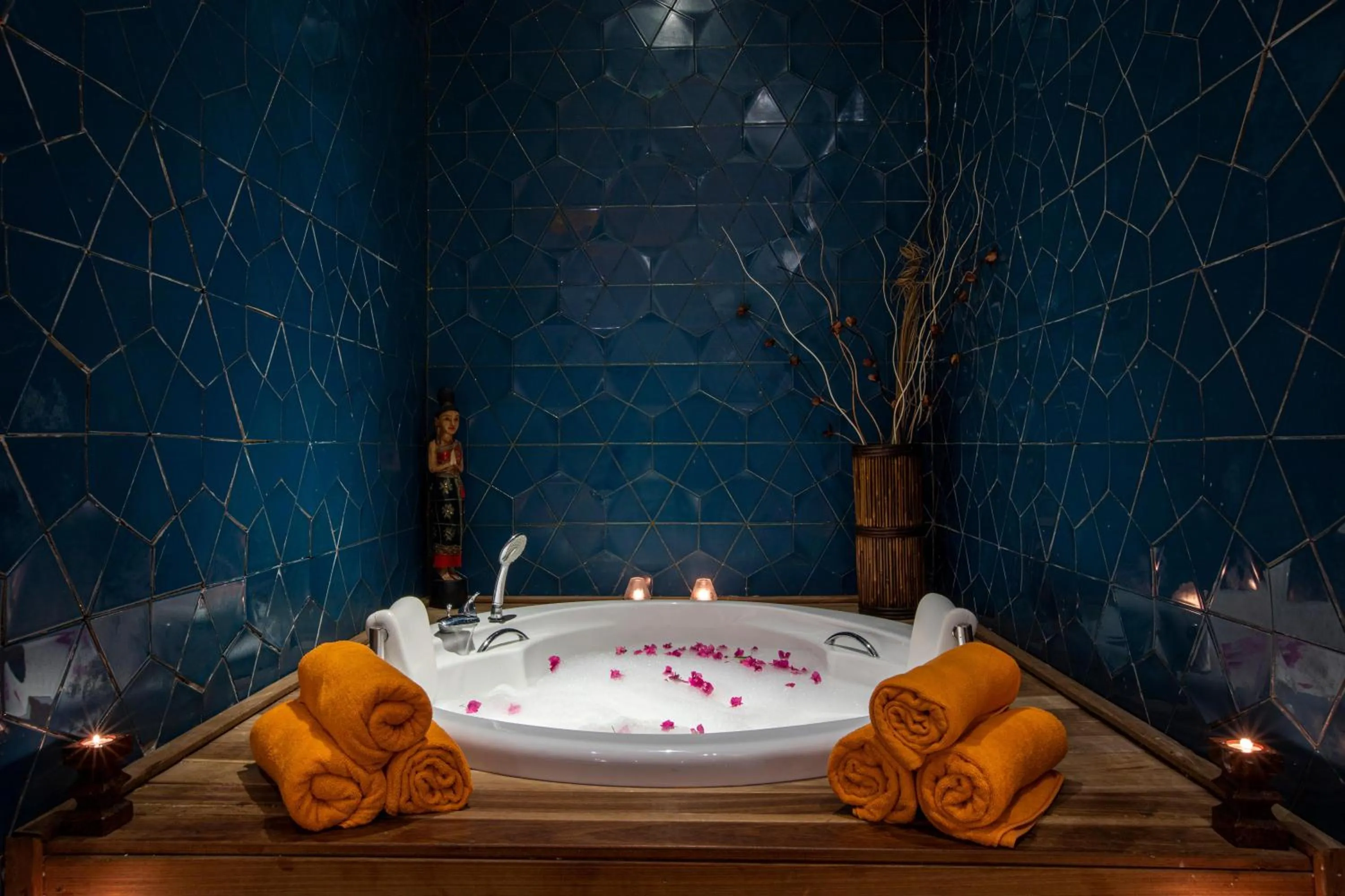 Spa and wellness centre/facilities in Sherwood Exclusive Lara