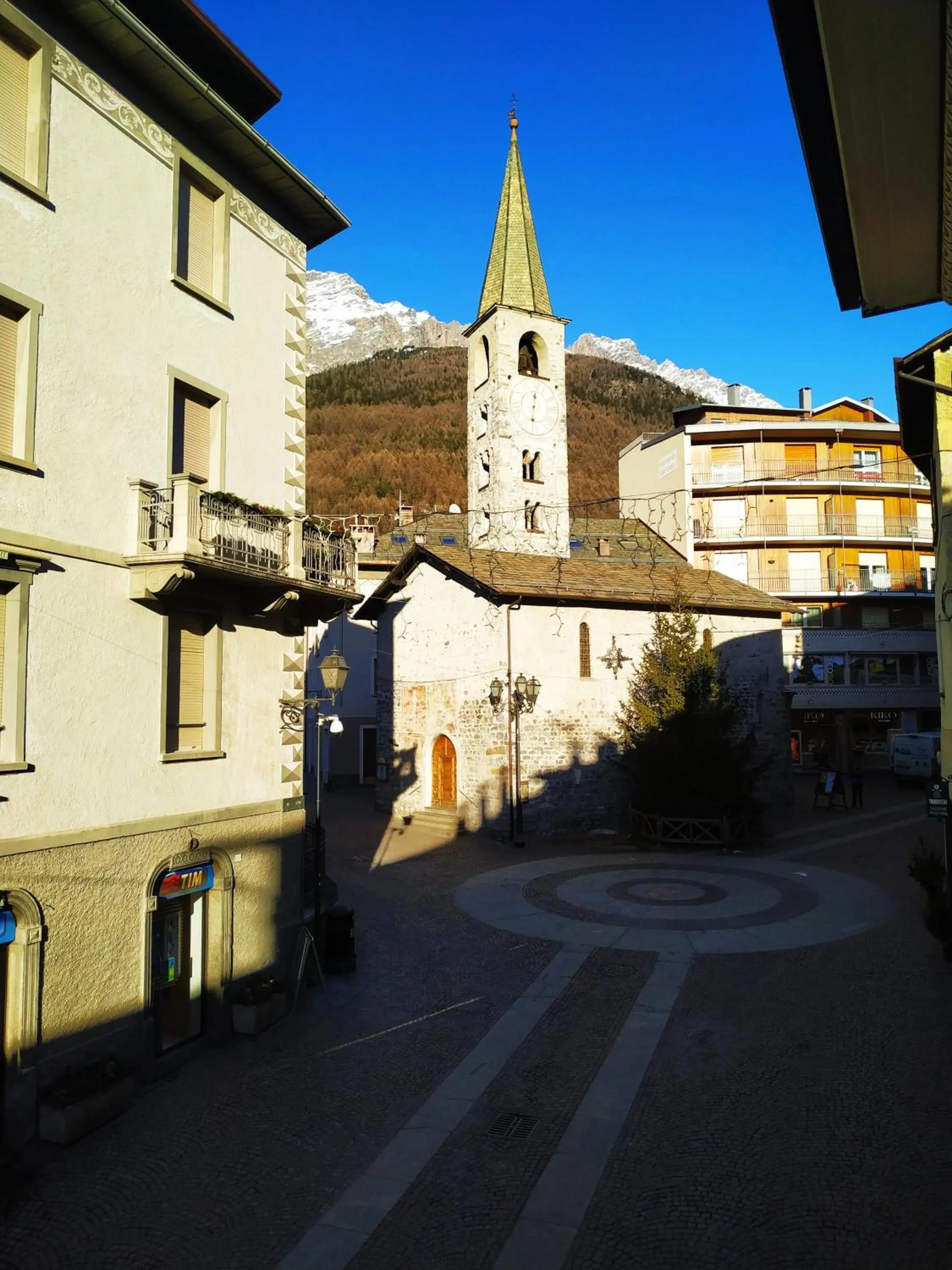 Property building in Hotel Silene Parking and Garage