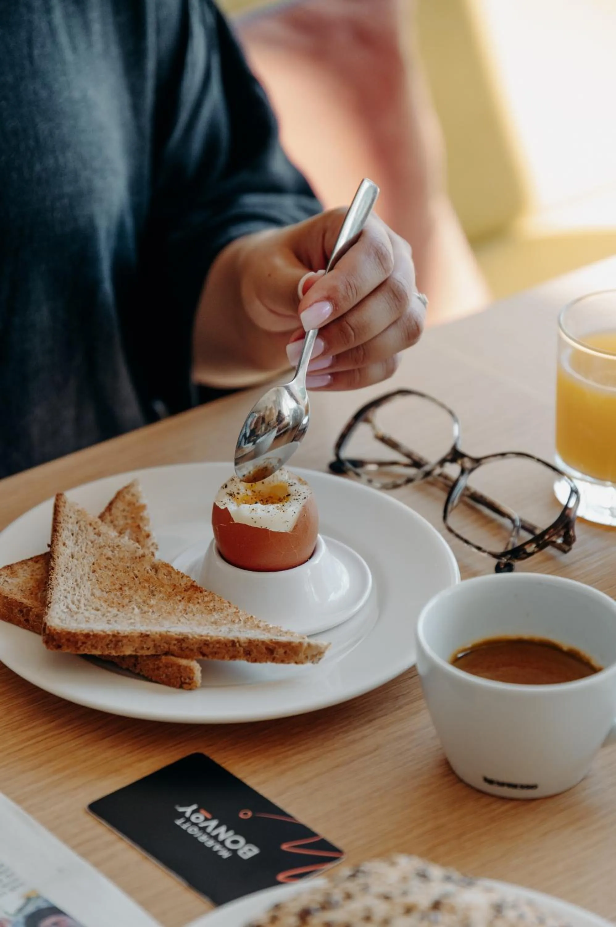 Breakfast in Courtyard by Marriott Montpellier