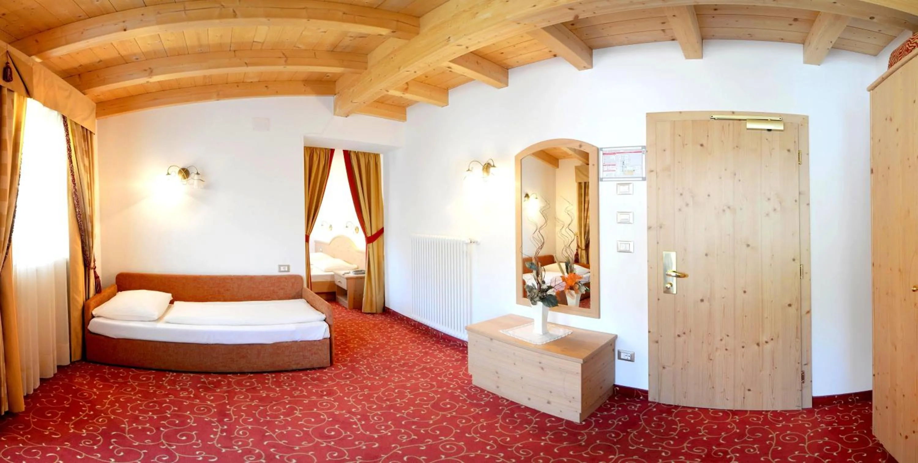 Bedroom, Bed in Hotel Teresa