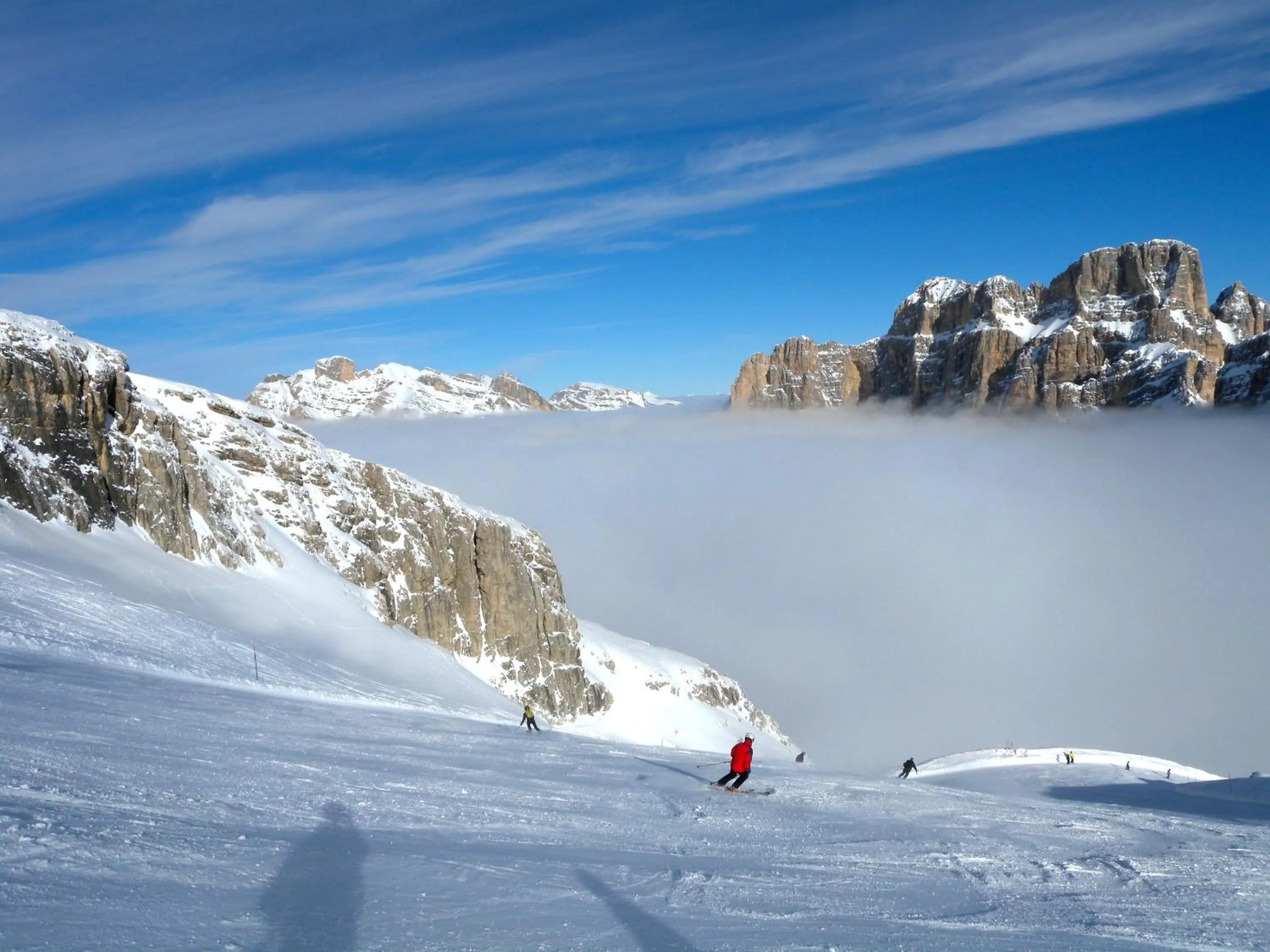 Skiing in Hotel Teresa