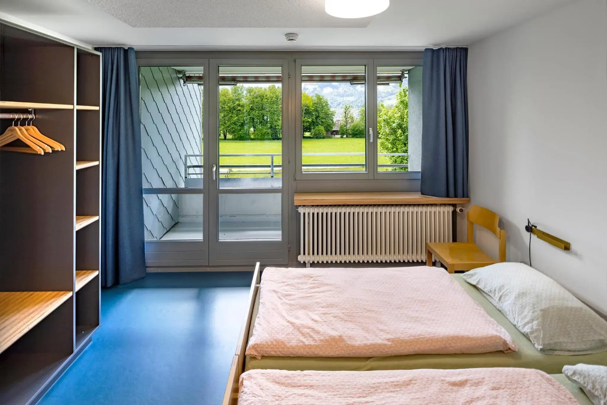 Twin Room with Shared Bathroom in Rapperswil-Jona Youth Hostel Twin Room with Shared Bathroom in Rapperswil-Jona Youth Hostel