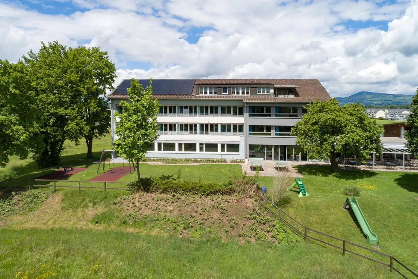 Property building in Rapperswil-Jona Youth Hostel
