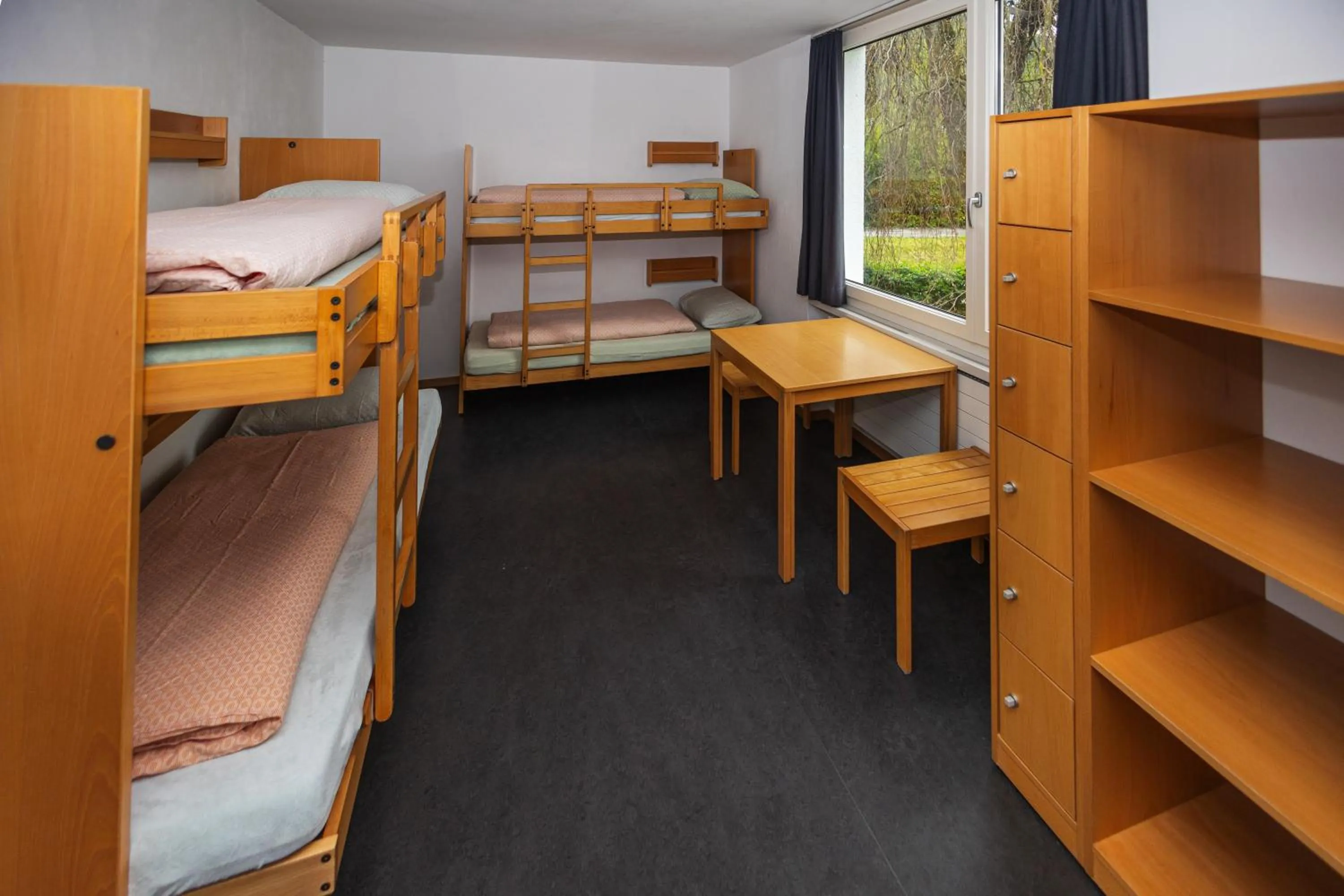 Bedroom, Bed in Stein am Rhein Youth Hostel