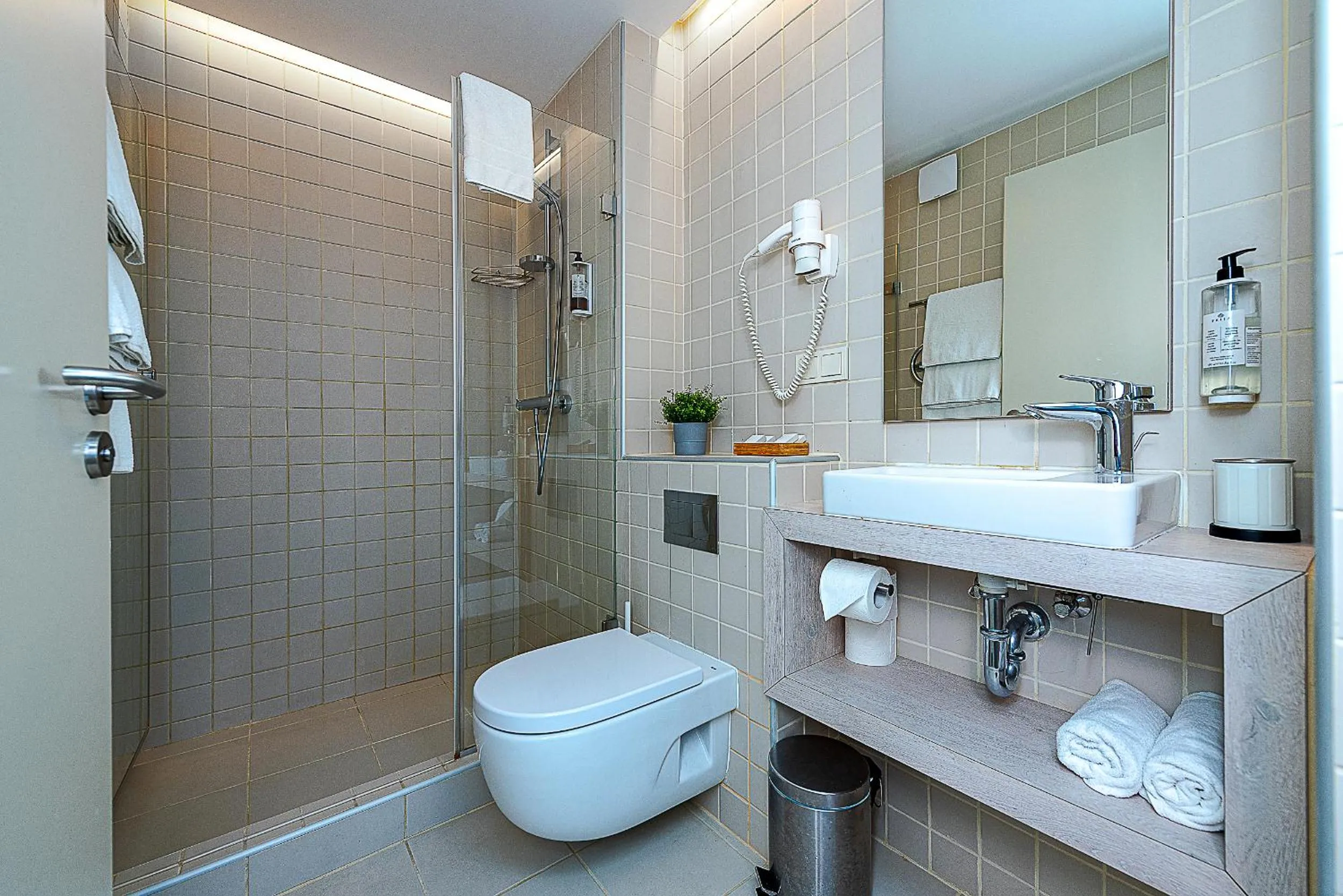 Shower in Nykščio Namai & SPA