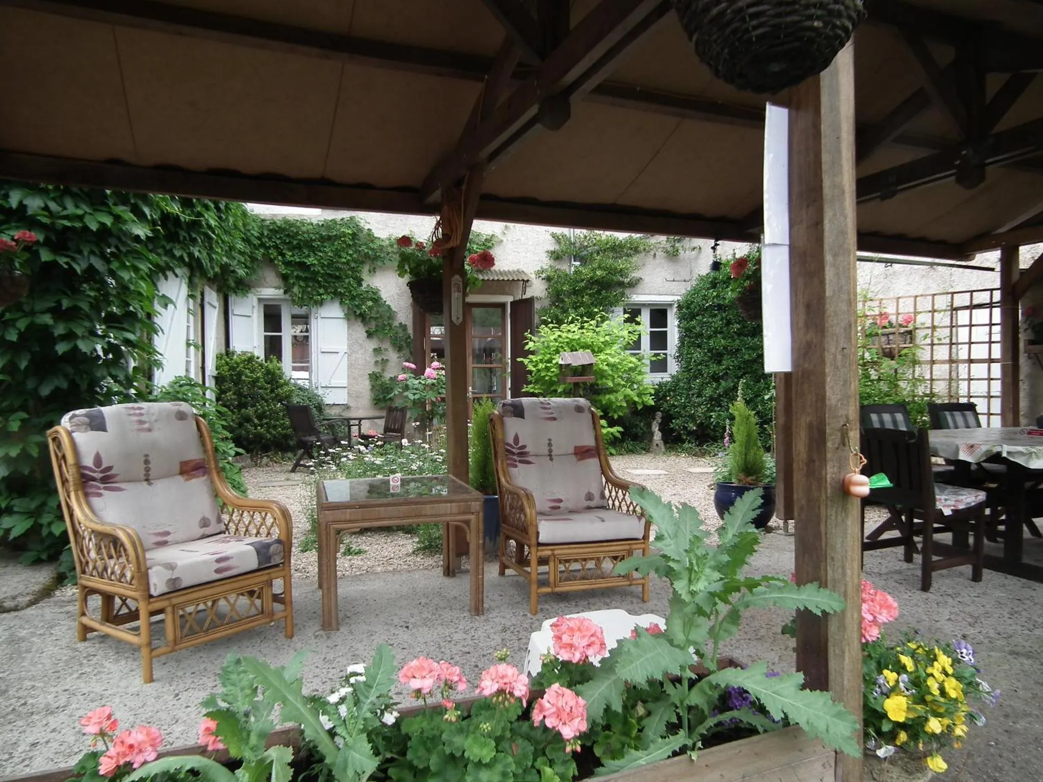 Balcony/Terrace in Maison de Fortitude Chambres d'hotes