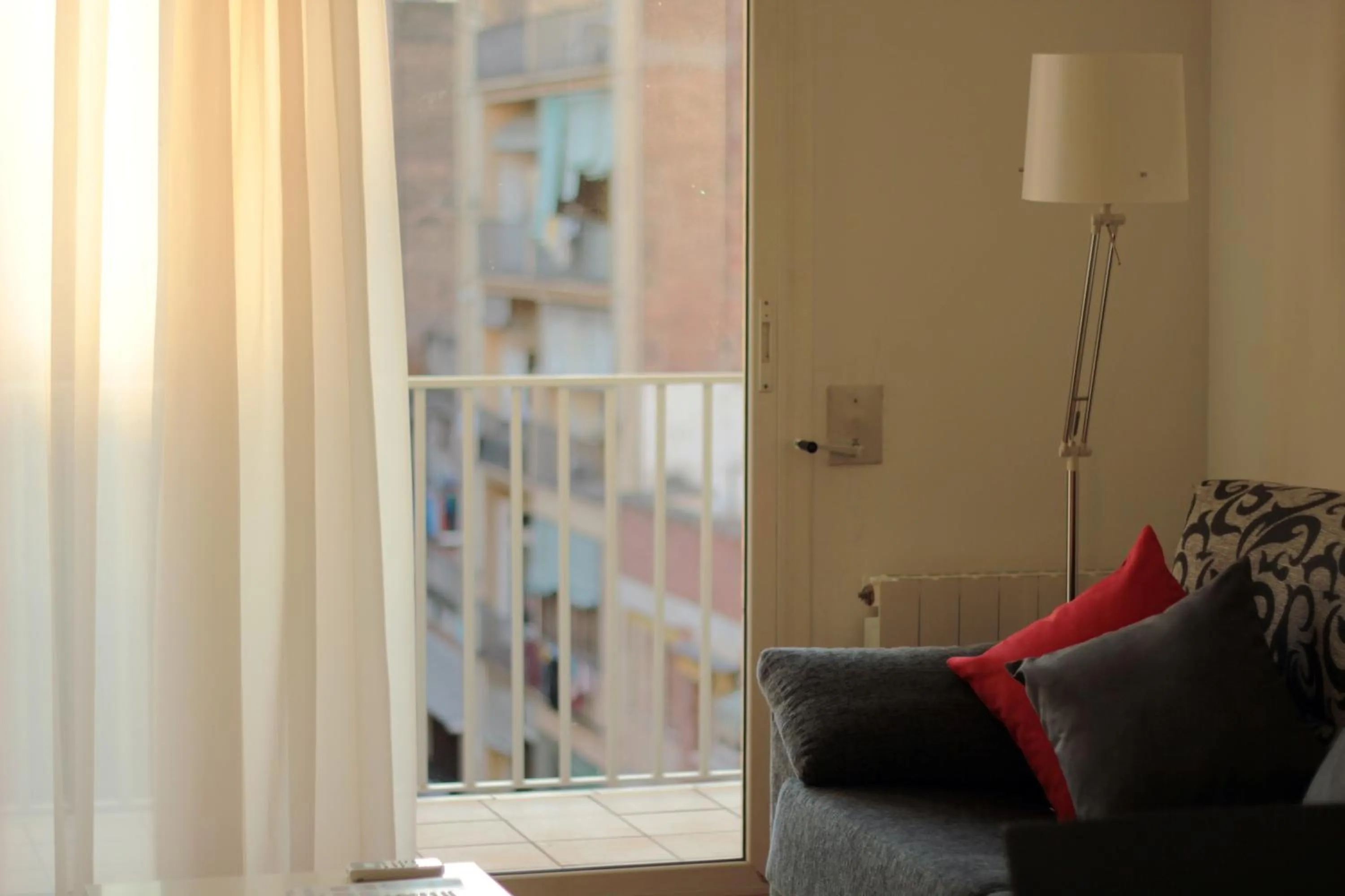 Living room in Alguera Apartments Napols