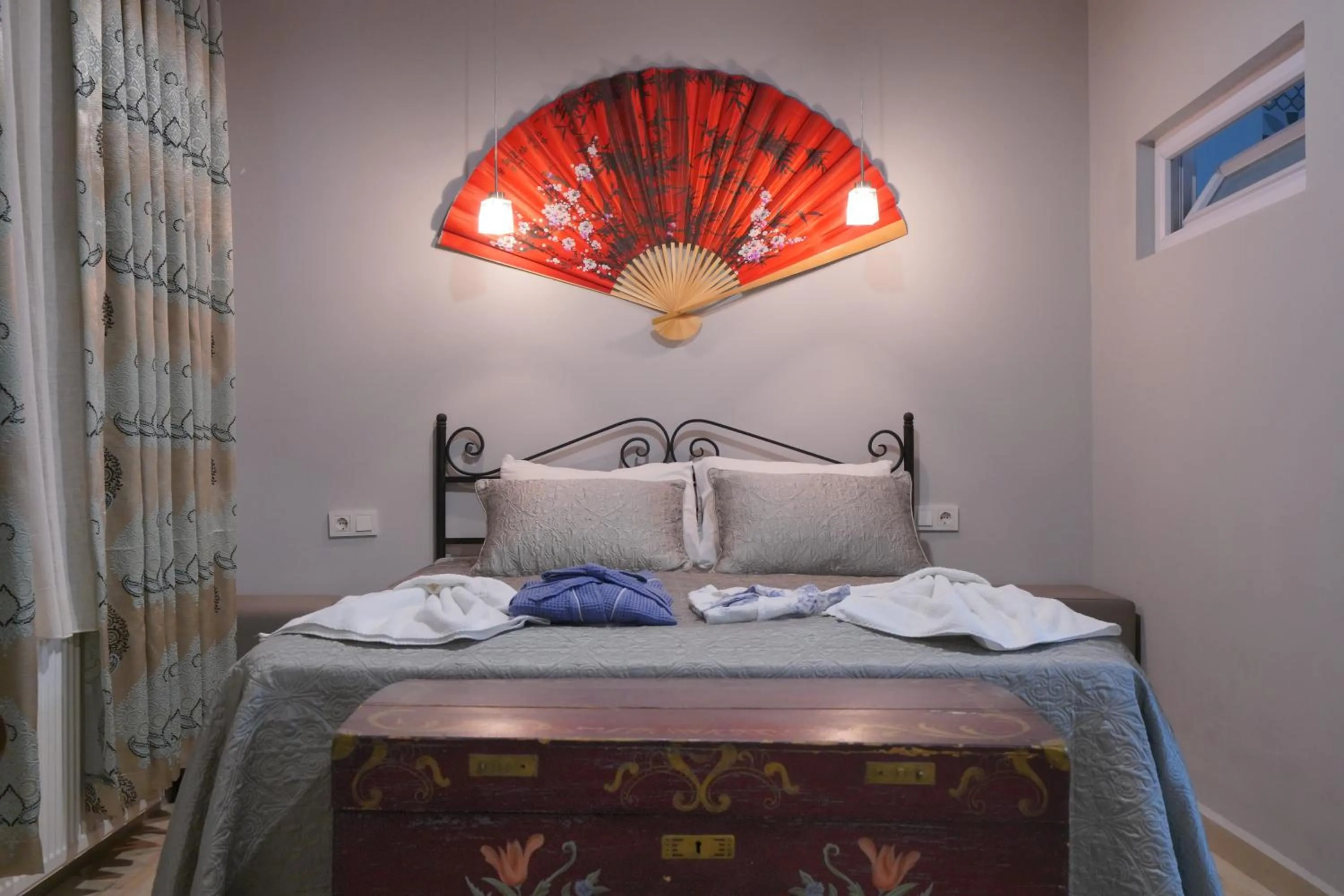 Bed in Pashabelle Hotel