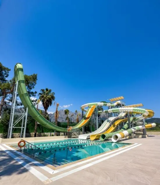 Swimming pool in Greenwood Kemer Resort