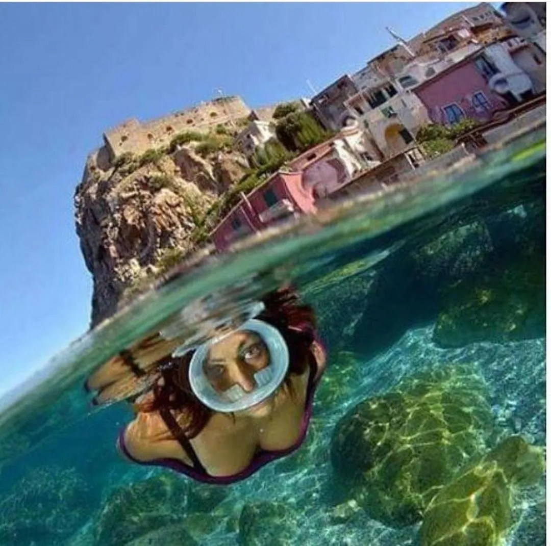 Property building in Romeo e Giulietta Scilla