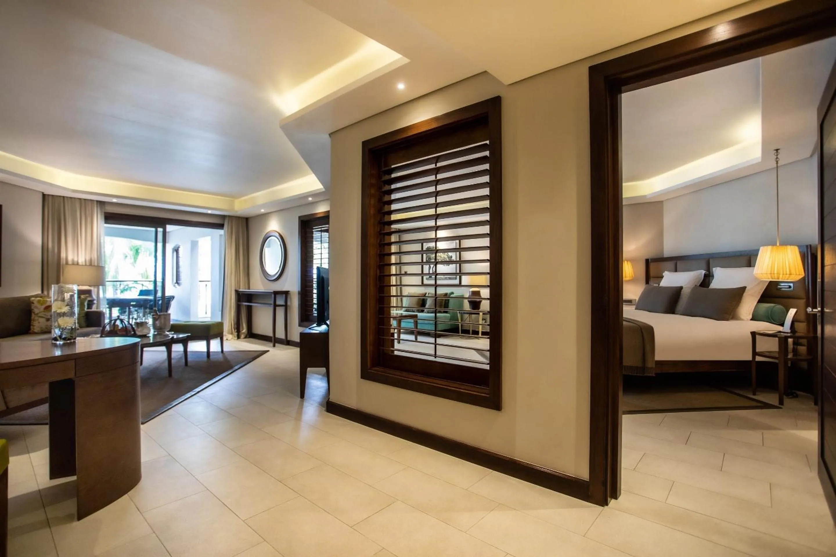 Bed in Royal Palm Beachcomber Luxury