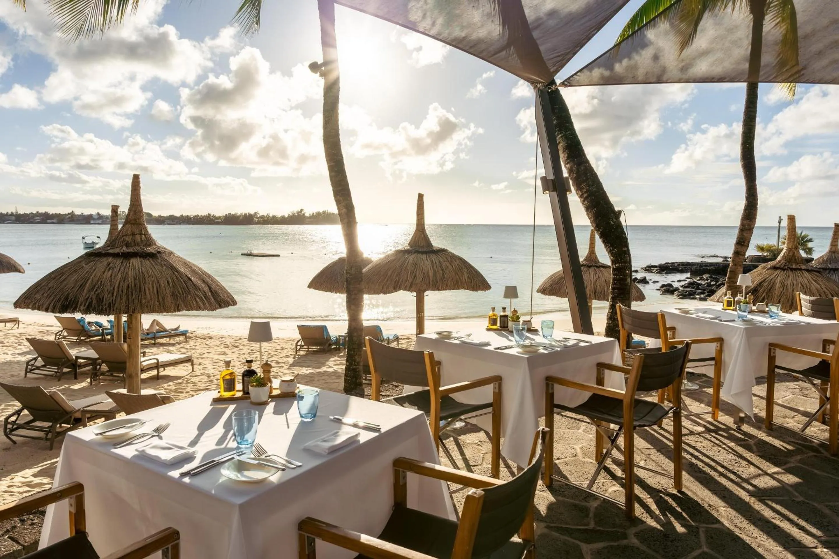 Restaurant/places to eat in Royal Palm Beachcomber Luxury
