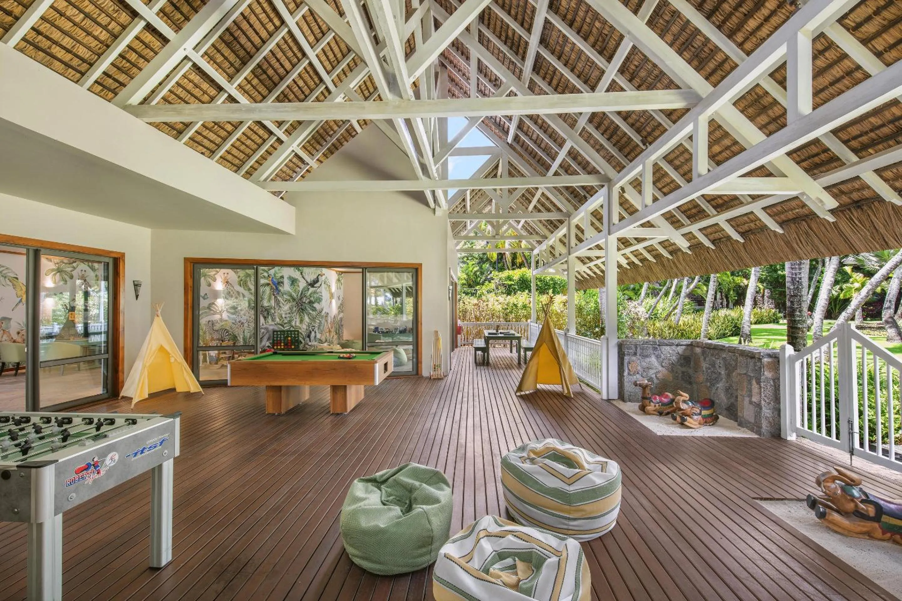 Kids's club in Royal Palm Beachcomber Luxury