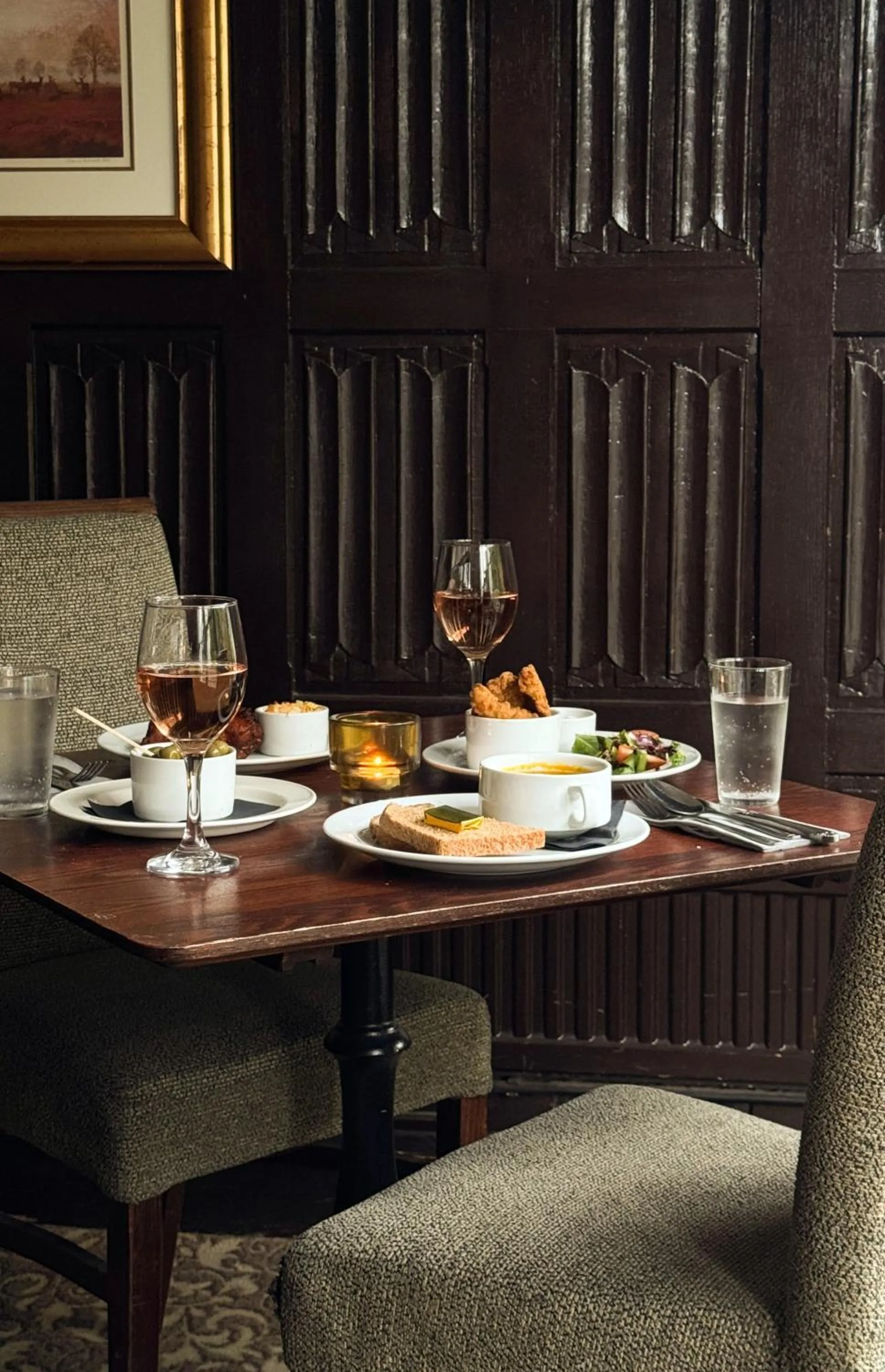 Food and drinks in Warren Lodge