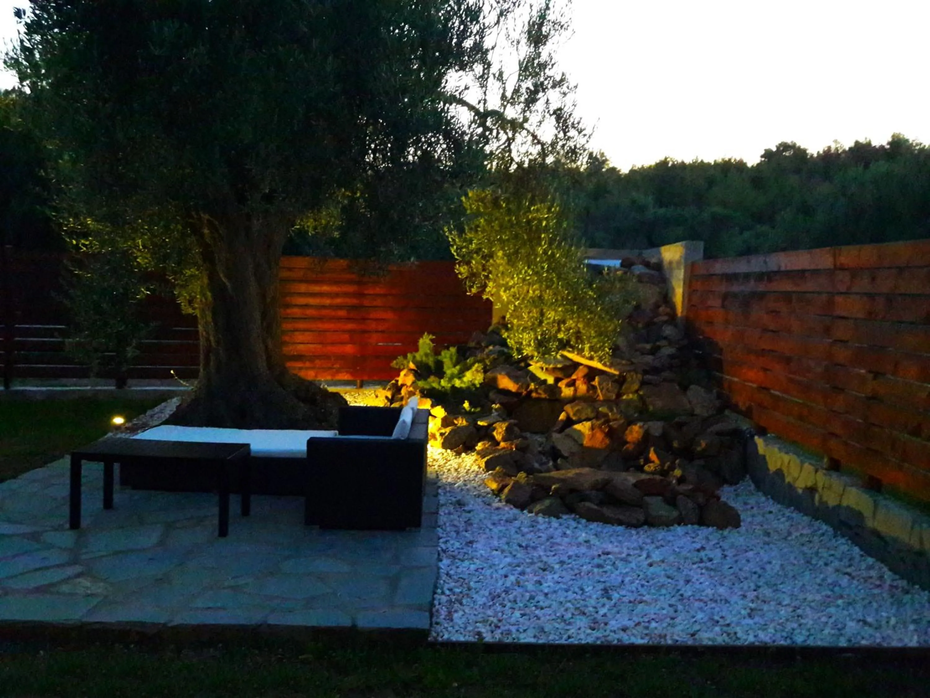 Decorative detail in Salonikiou Beach Apartments & Villas