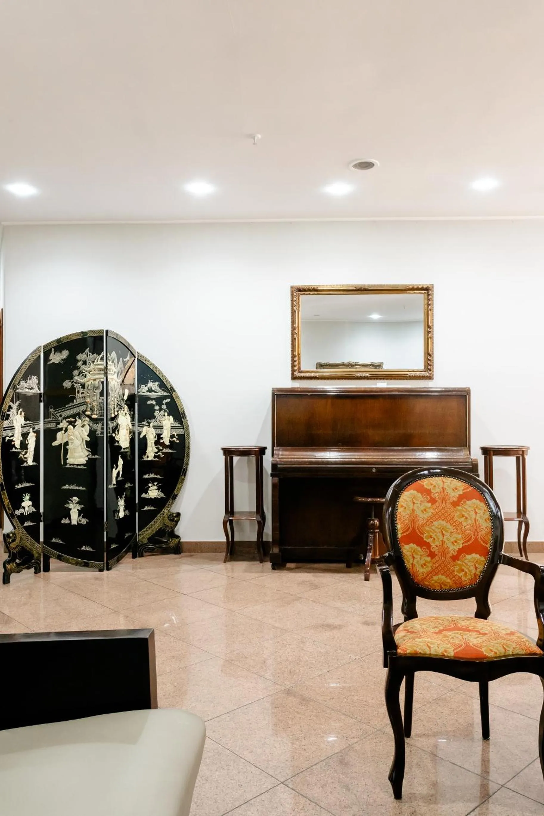 Lobby or reception in Hotel Carlton Plaza