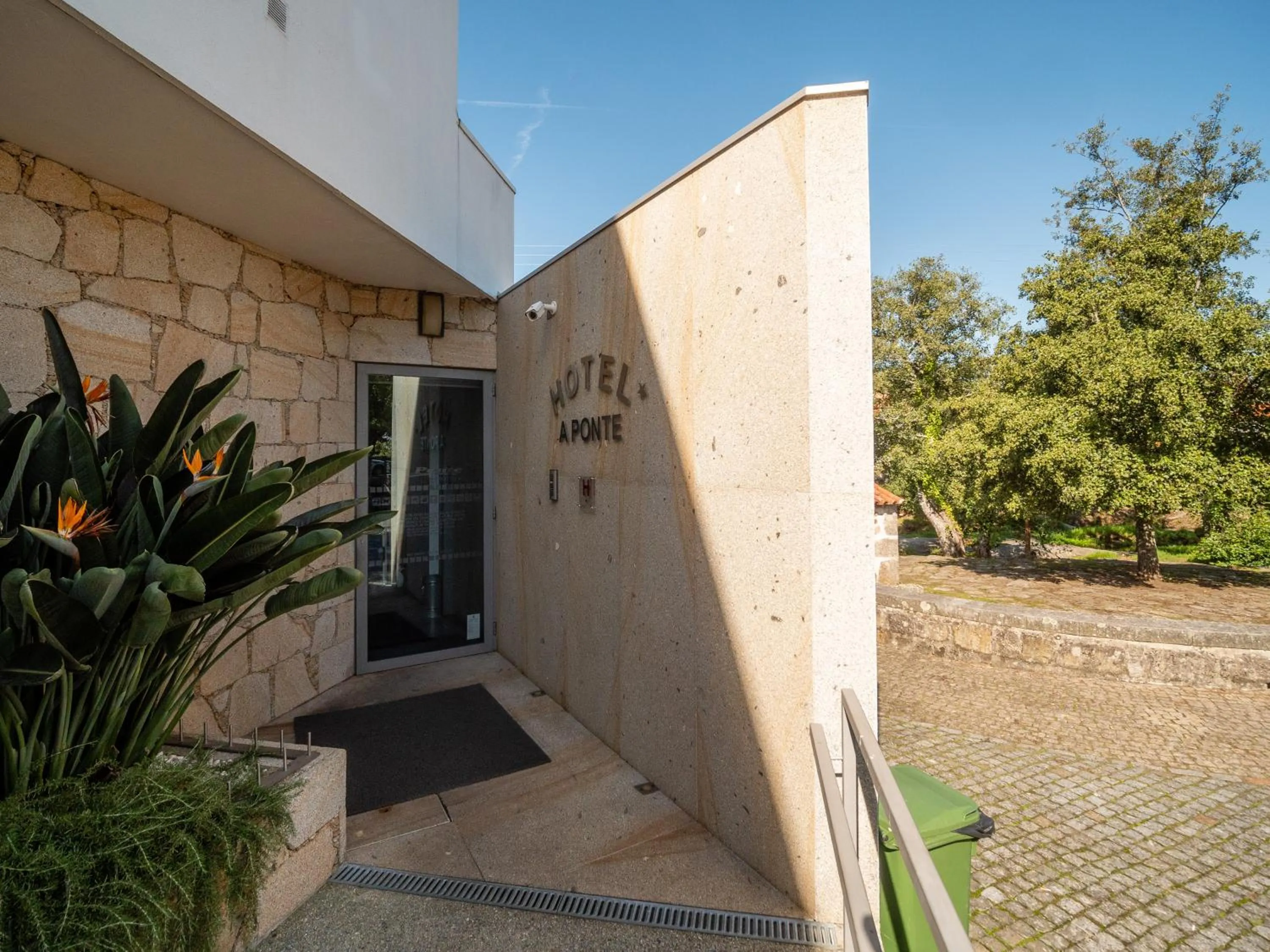 Facade/entrance in Hotel A Ponte