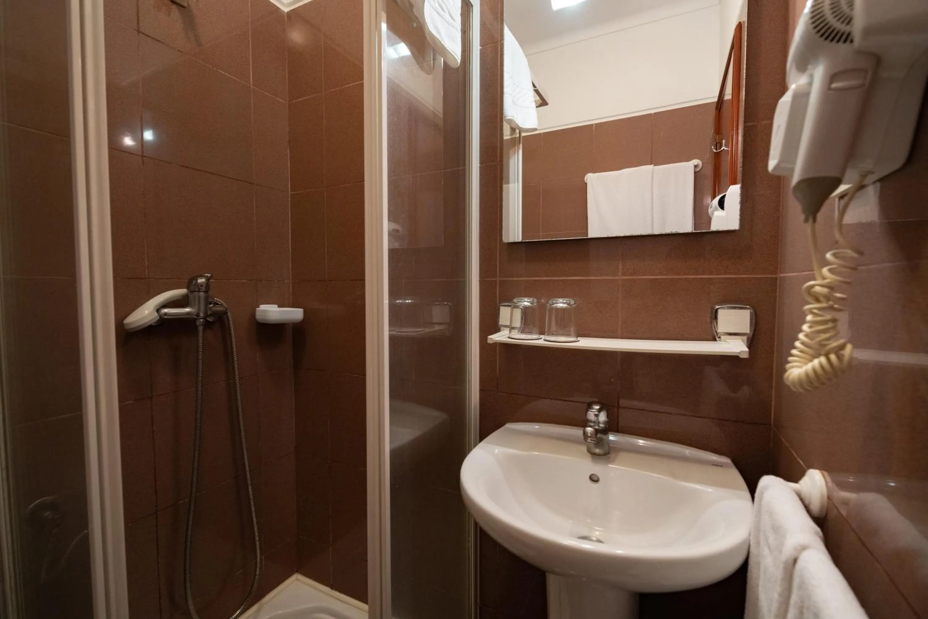 Shower in Hotel A Ponte