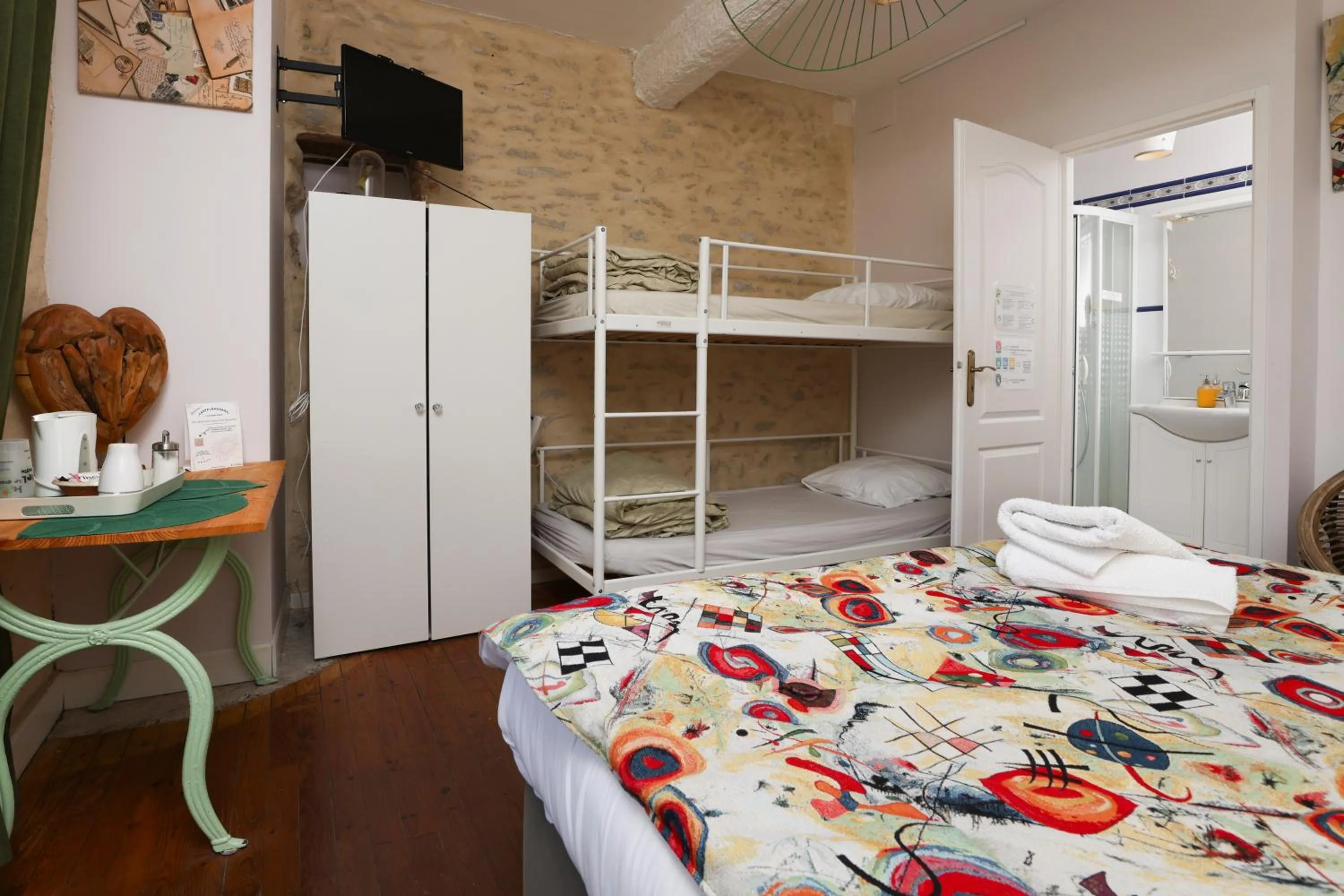 TV and multimedia, Bed in Le Grand Bassin