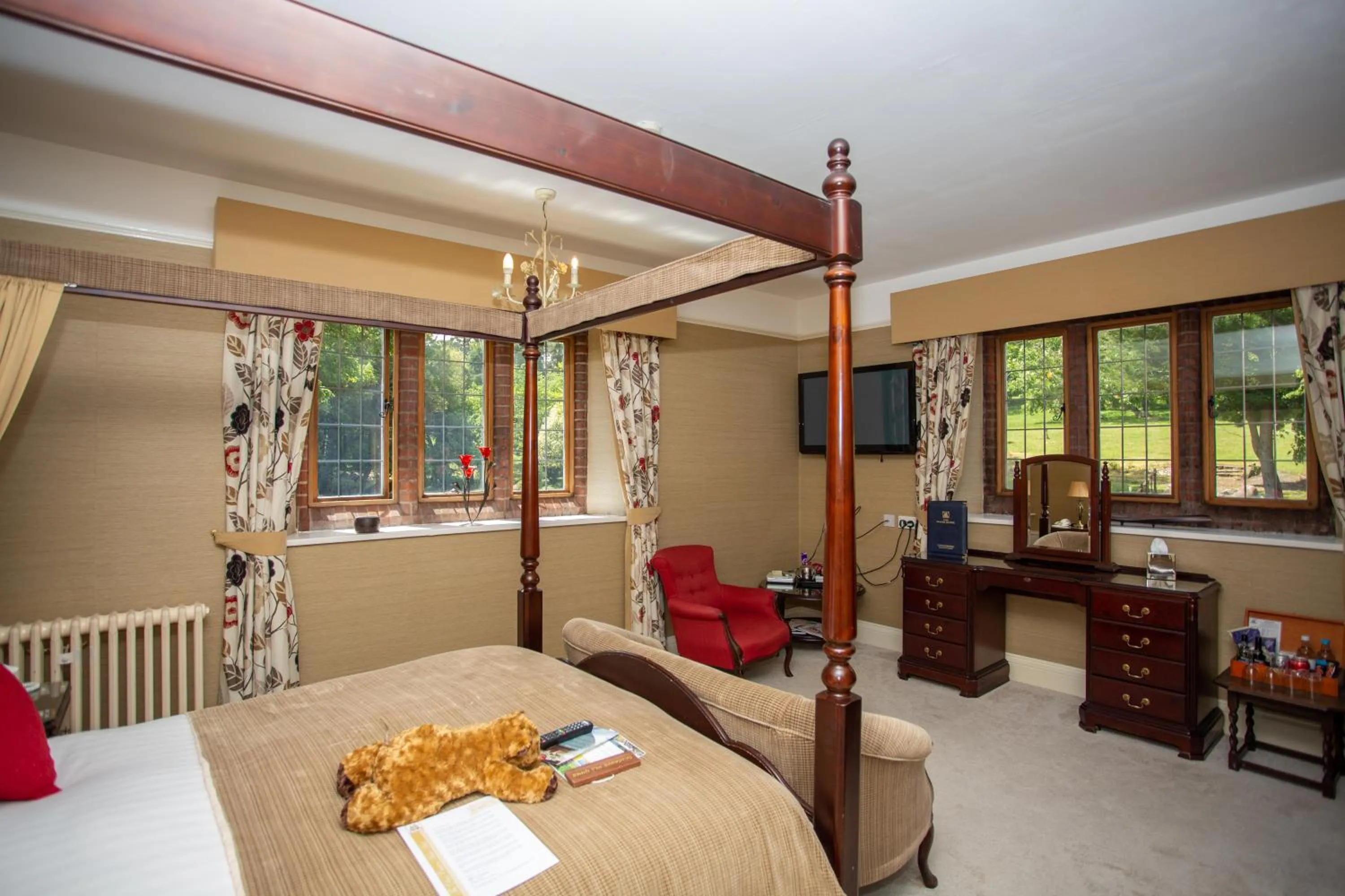 Bed in Dales Country House Hotel