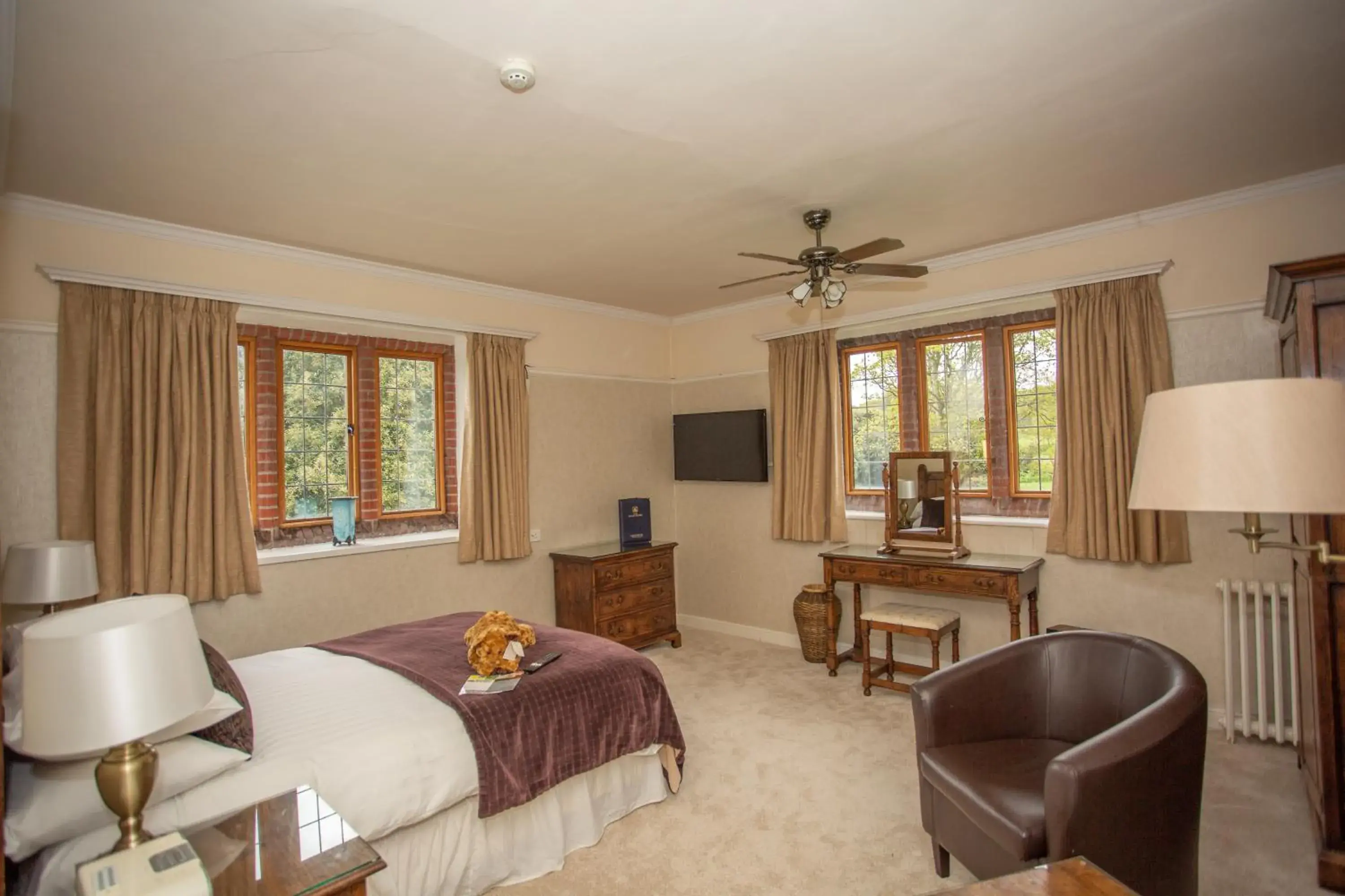 Superior Double/Twin Room in Dales Country House Hotel Superior Double/Twin Room in Dales Country House Hotel