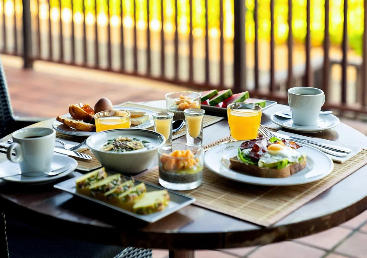 Breakfast in Langley Resort Fort Royal